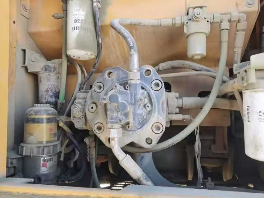 Used XCMG XE270GK Excavator 2019 Model / 3