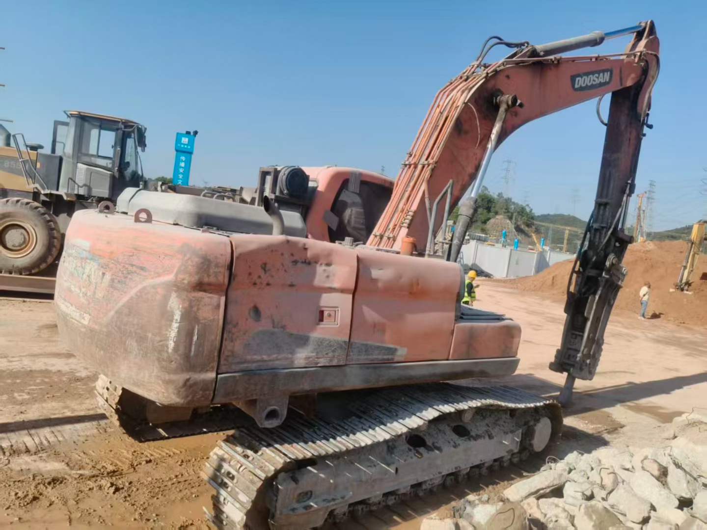 Used Doosan DX15 Excavator 2018 Model / 8