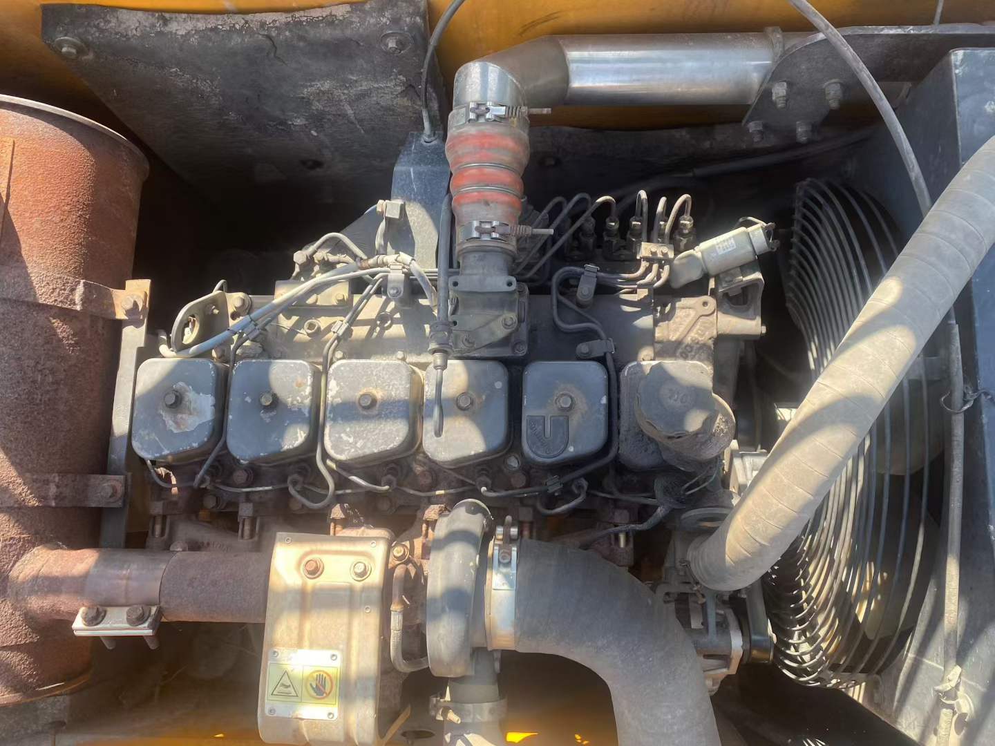 Used Hyundai R215-7 Excavator 2010 Model / 5