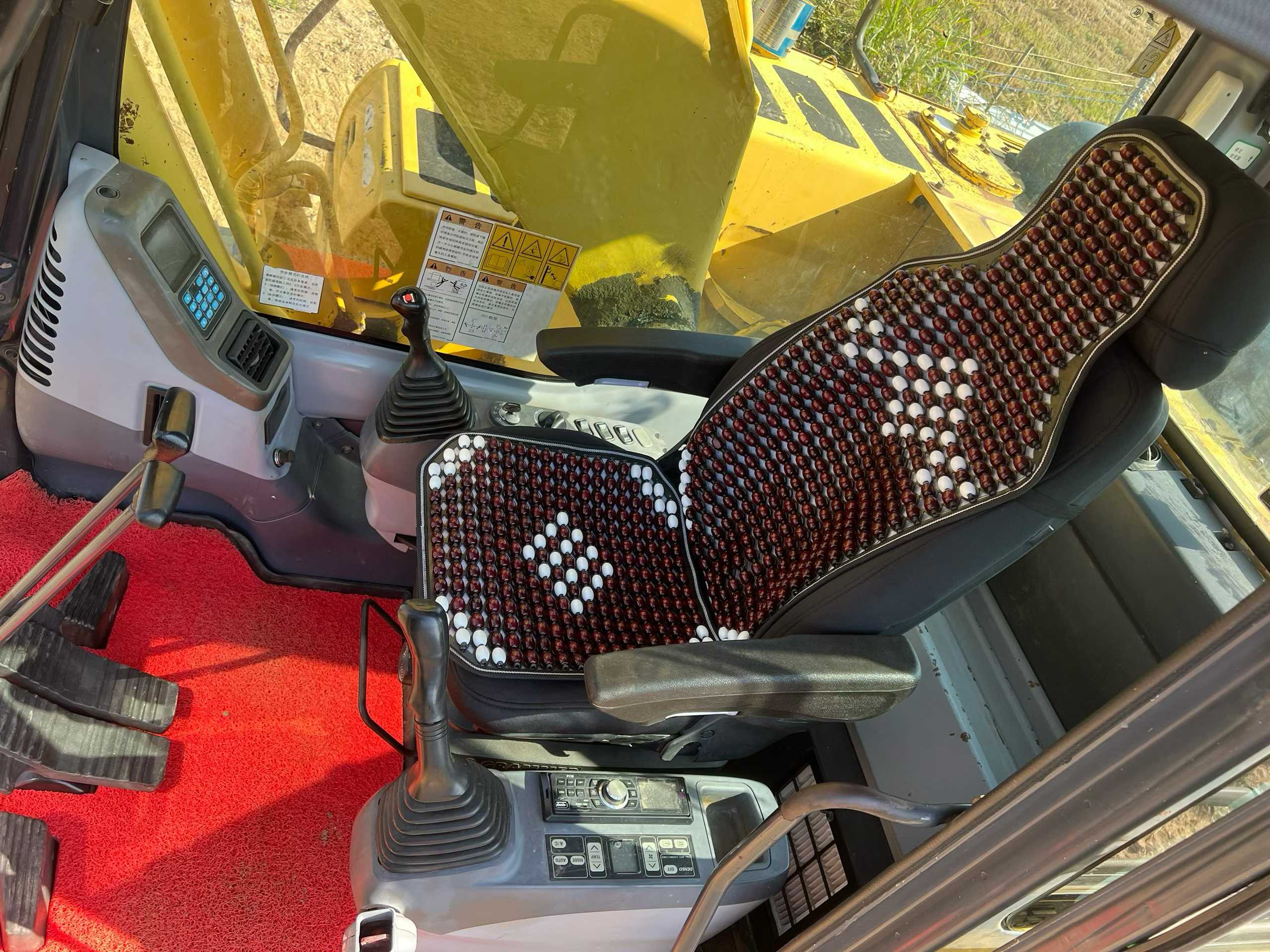 Used Komatsu PW200-7 Excavator 2016 Model / 8