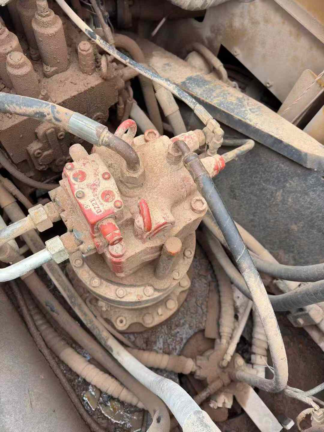 Used XCMG XE270GK Excavator 2018 Model / 3