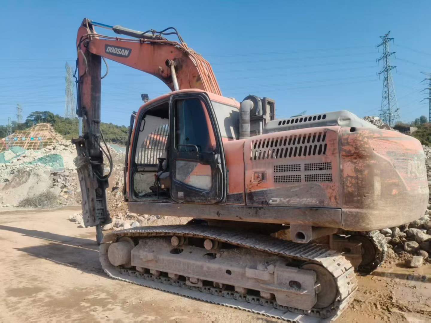 Used Doosan DX15 Excavator 2018 Model / 6