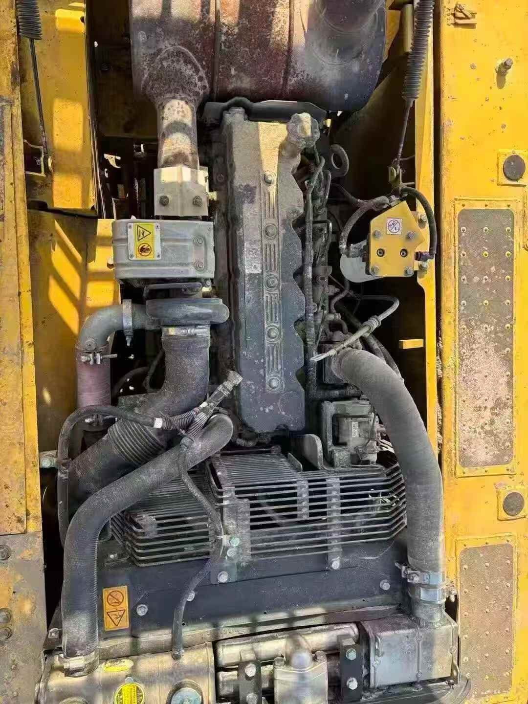 Used Komatsu PC200 Excavator 2018 Model / 5