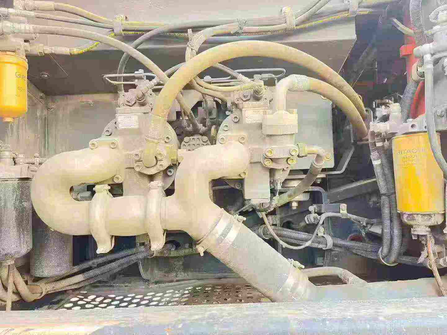 Used Hitachi EX300 Excavator 2016 Model / 3