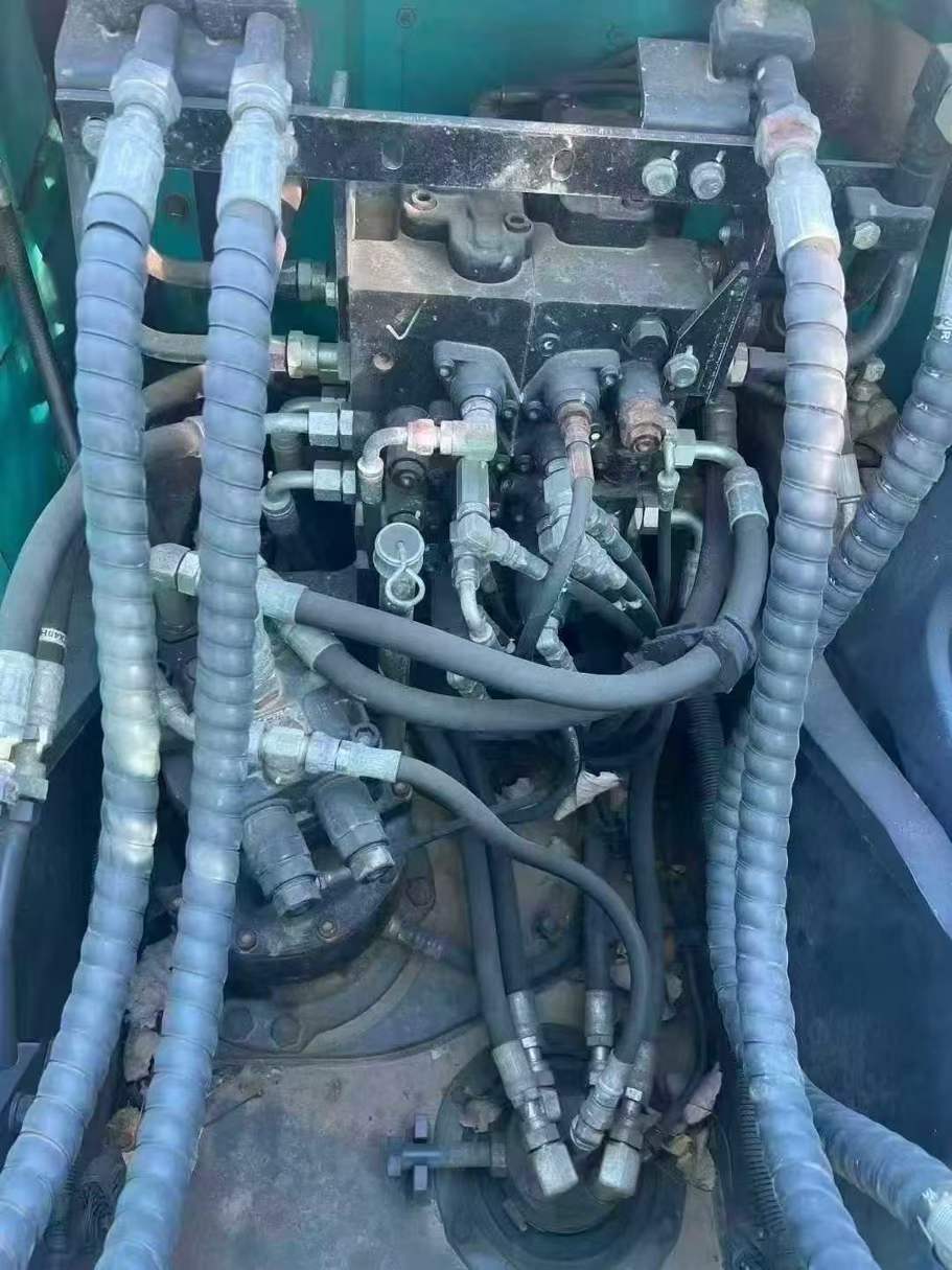 Used Kobelco SK130 Excavator 2016 Model / 5