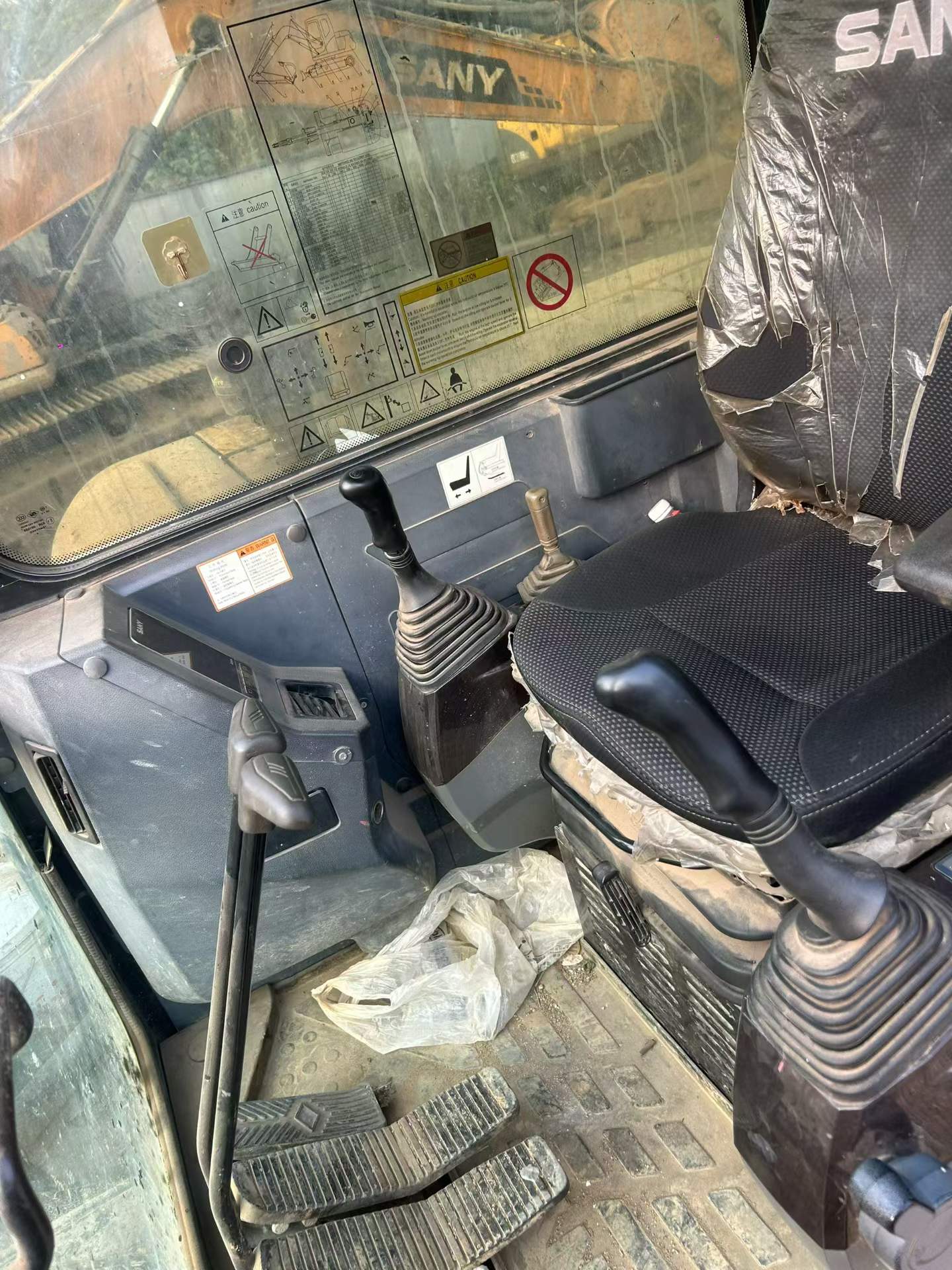 Used Sany SY60 Excavator 2019 Model / 3