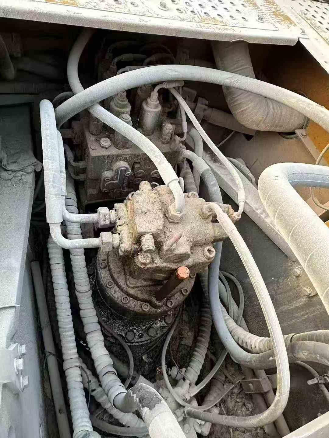 Used XCMG XE270GK Excavator 2018 Model / 6