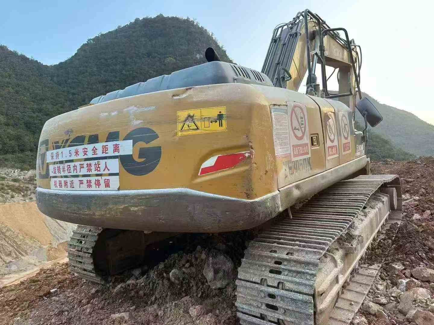 Used XCMG XE270GK Excavator 2018 Model / 3