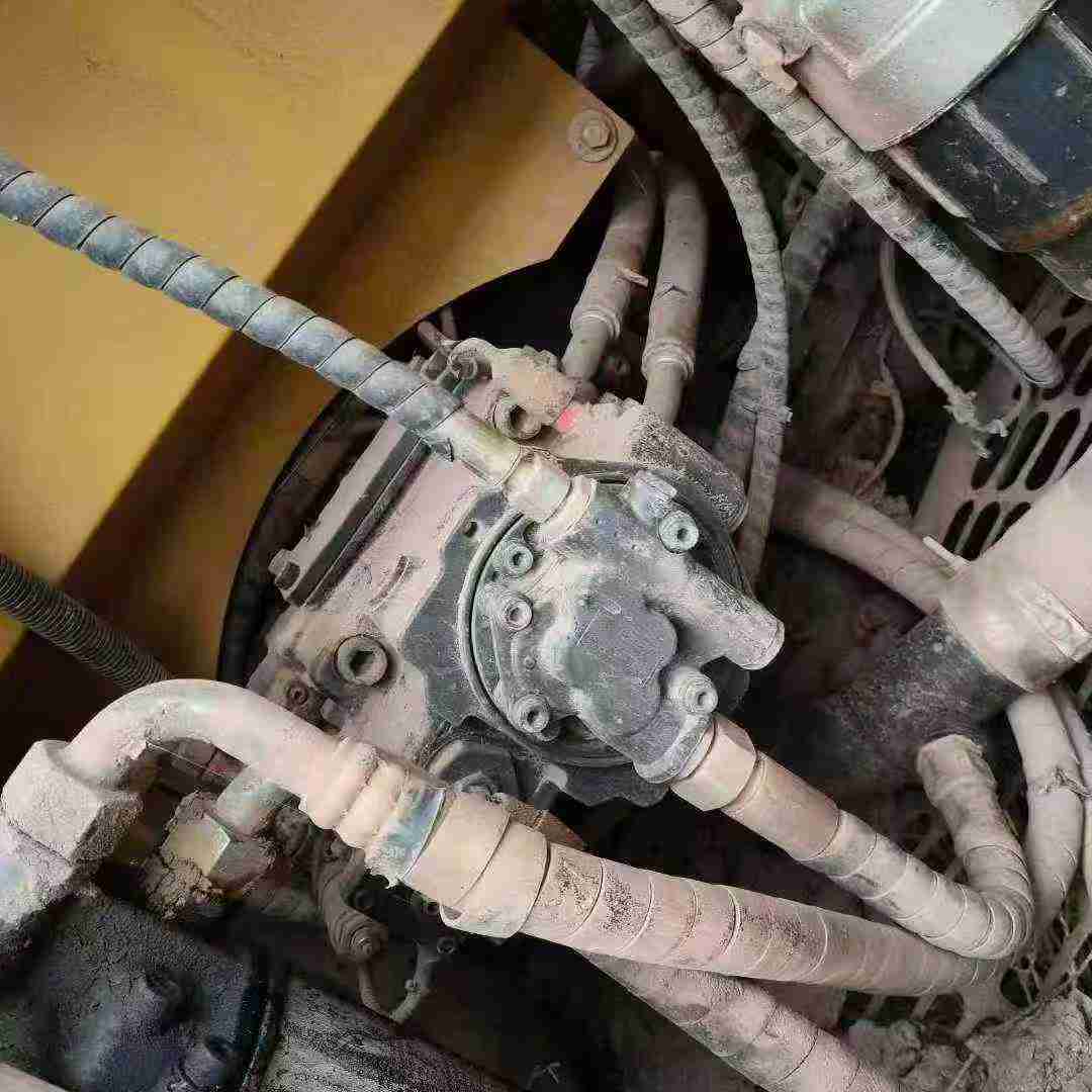 Used Sany SY135 Excavator 2018 Model / 4