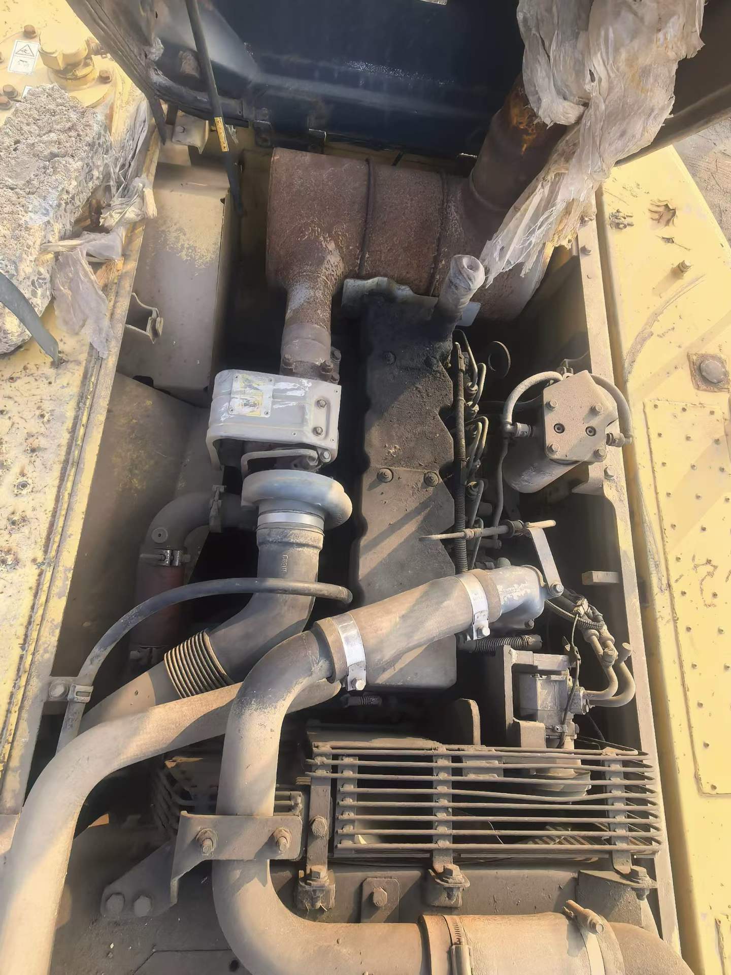 Used Komatsu PC200-8 Excavator 2011 Model / 4