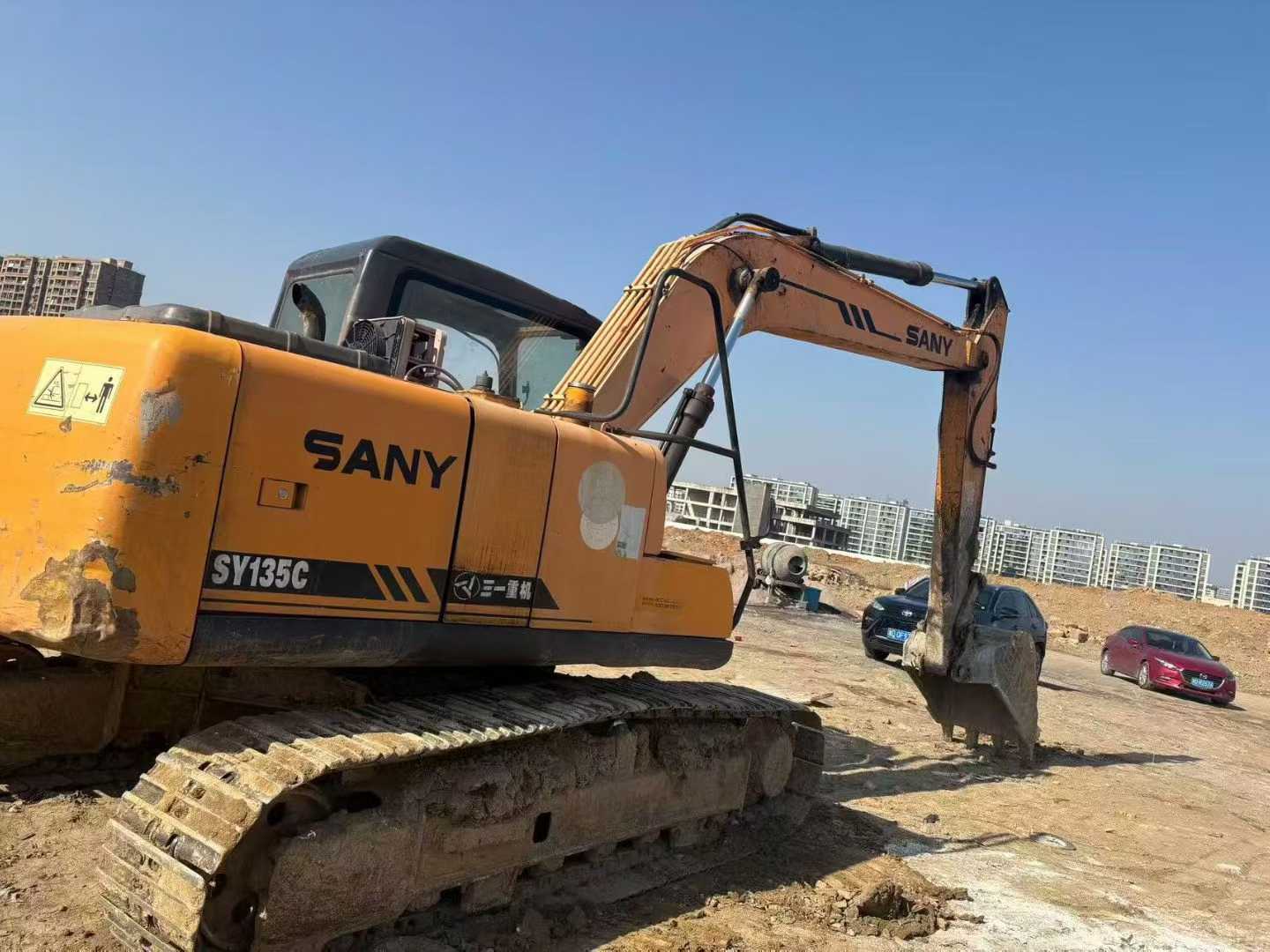 Used Sany SY135 Excavator 2014 Model / 4