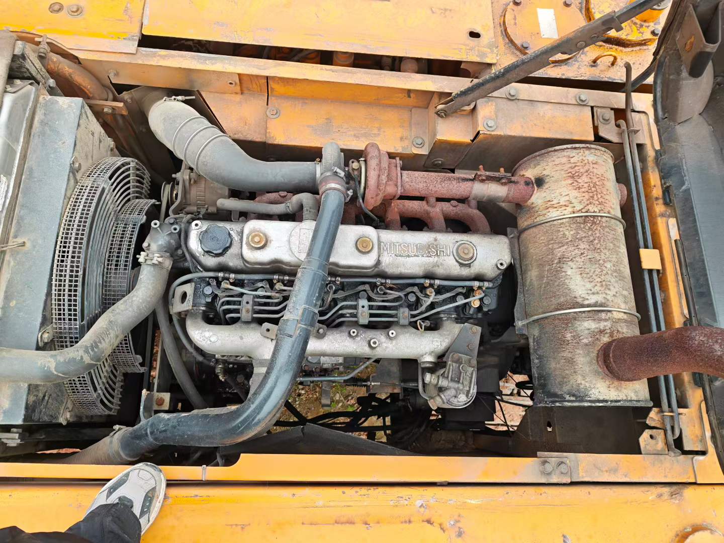 Used Sany SY215W Excavator 2016 Model / 3