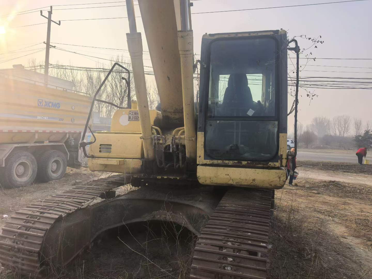 Used Komatsu PC200-8 Excavator 2011 Model / 6