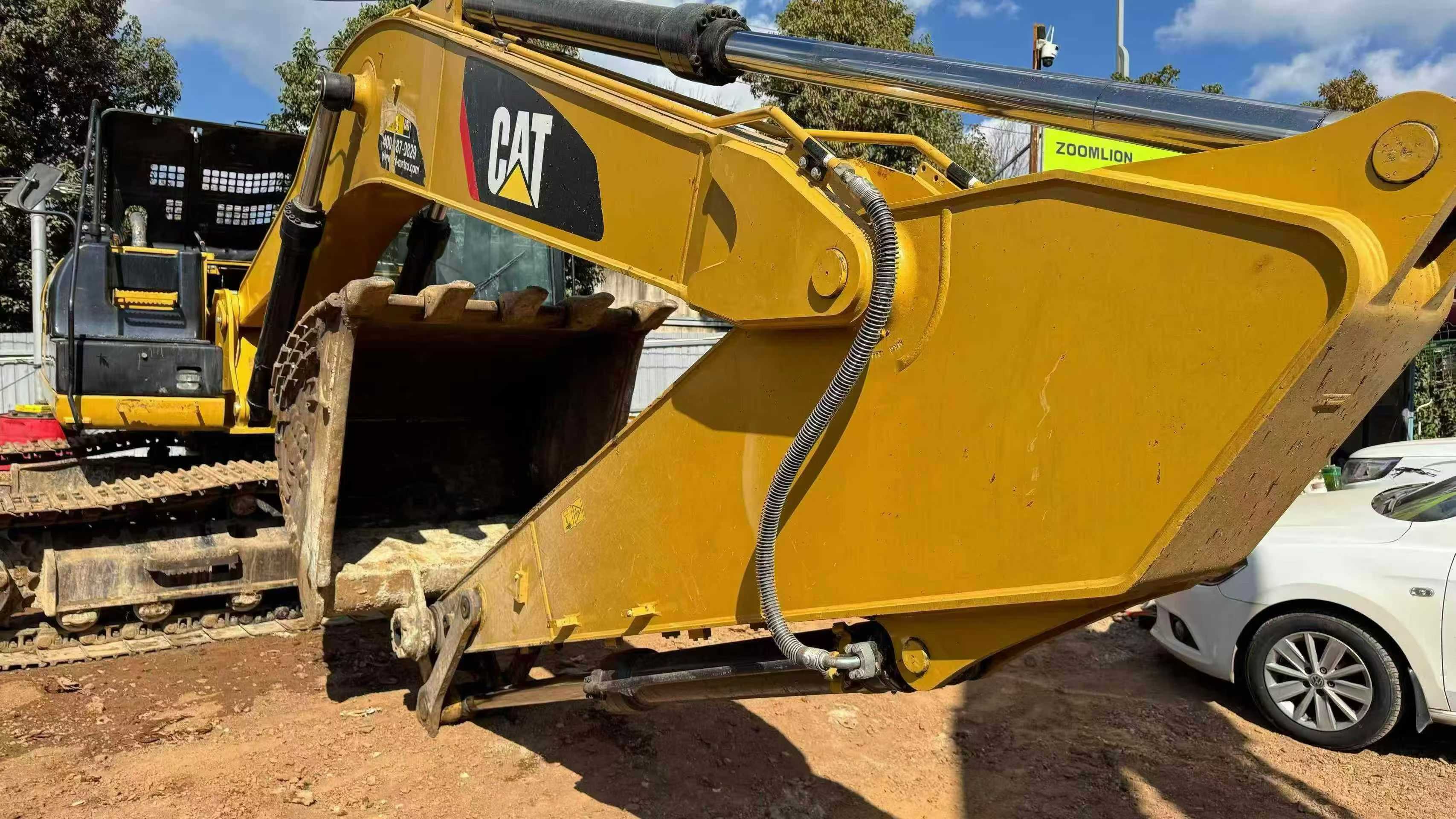 Used Caterpillar 326DL Excavator 2020 Model / 8