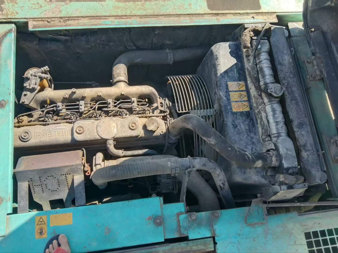 Used Kobelco SK200-6E Excavator 2016 Model / 6