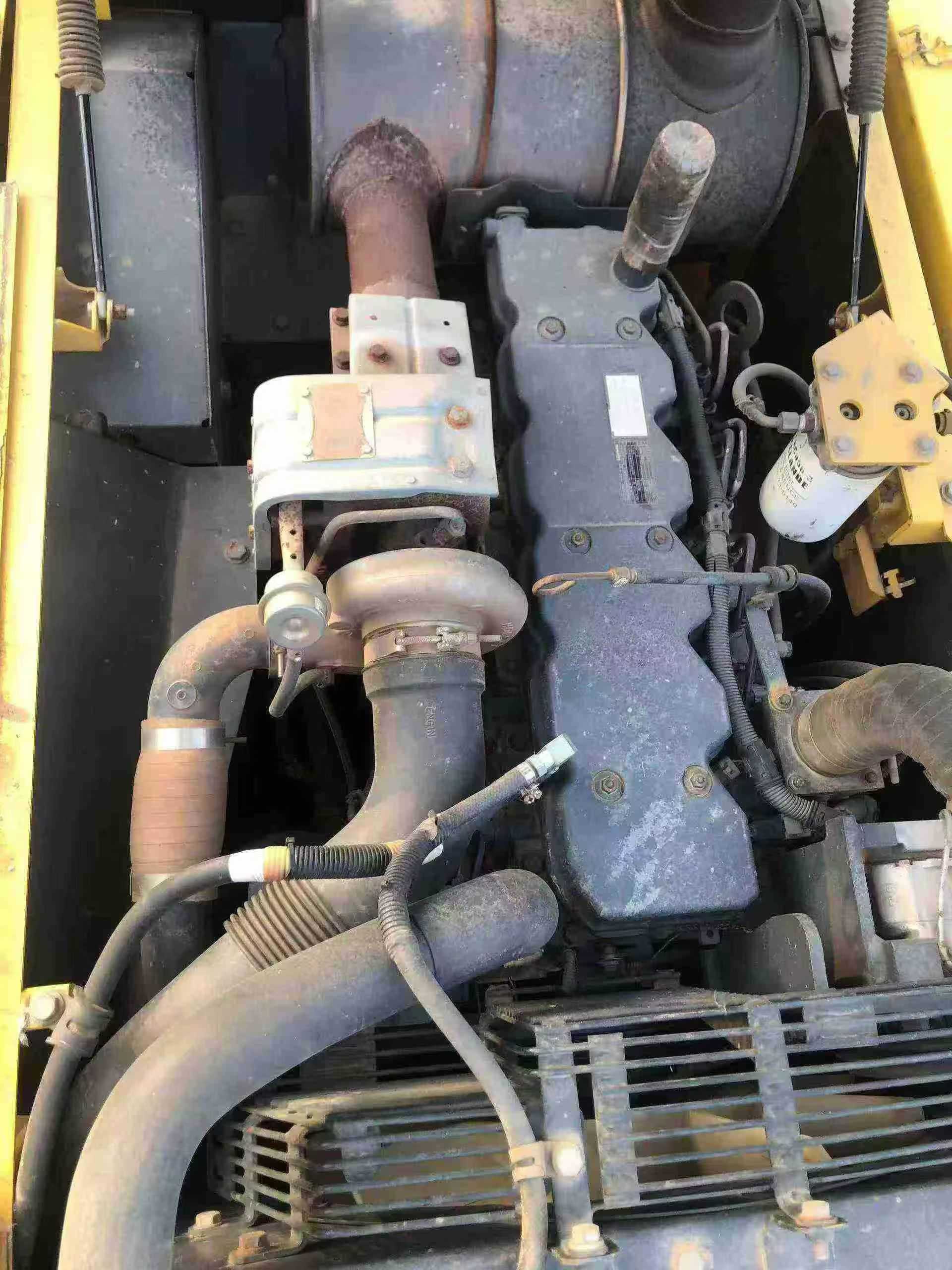 Used Komatsu PC200-8 Excavator 2016 Model / 2