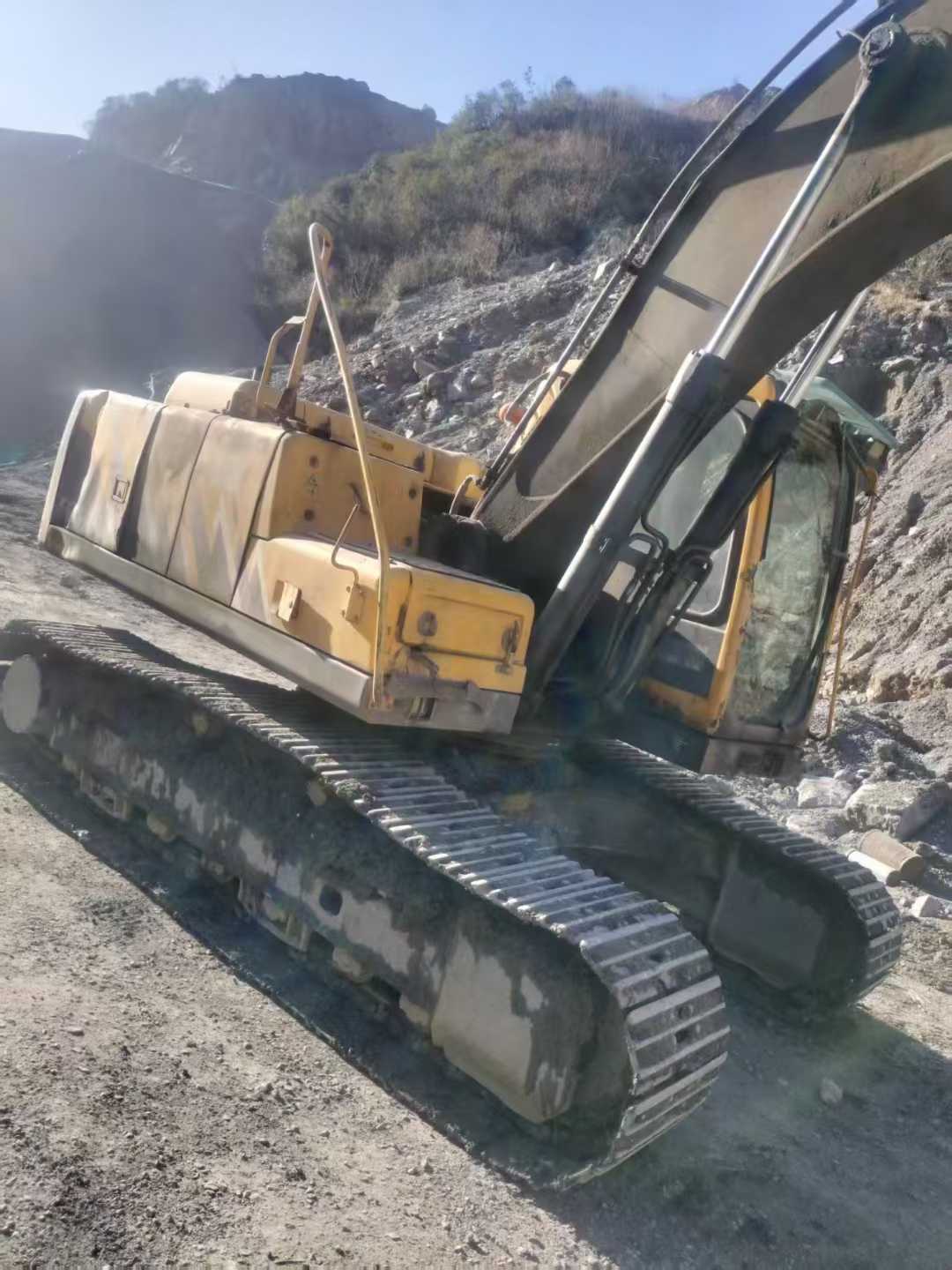 Used Volvo EC210B Excavator 2012 Model / 2