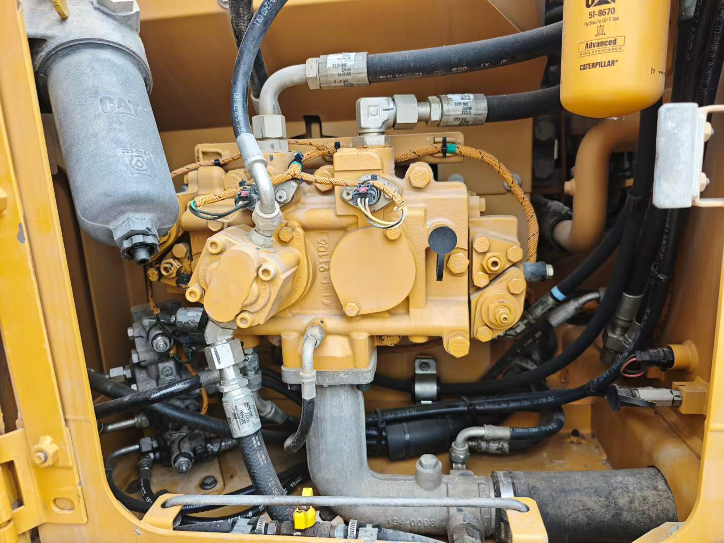 Used Caterpillar CT20 Excavator 2020 Model / 5