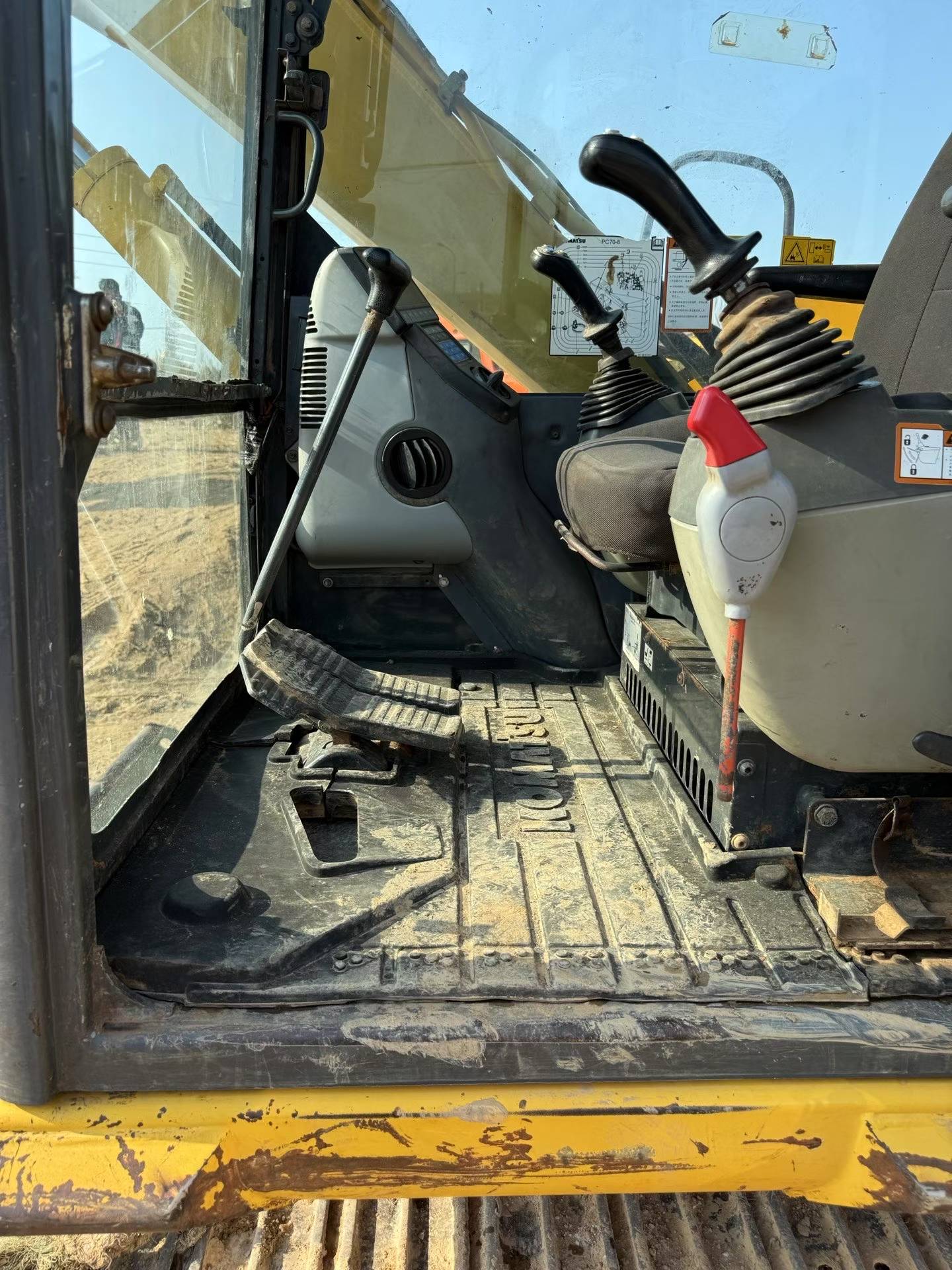 Used Komatsu PC70-8 Excavator 2014 Model / 6