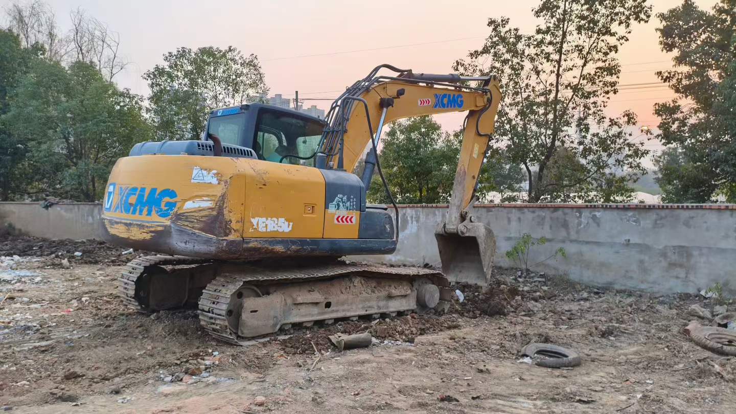 Used XCMG XE135GA Excavator 2018 Model / 6