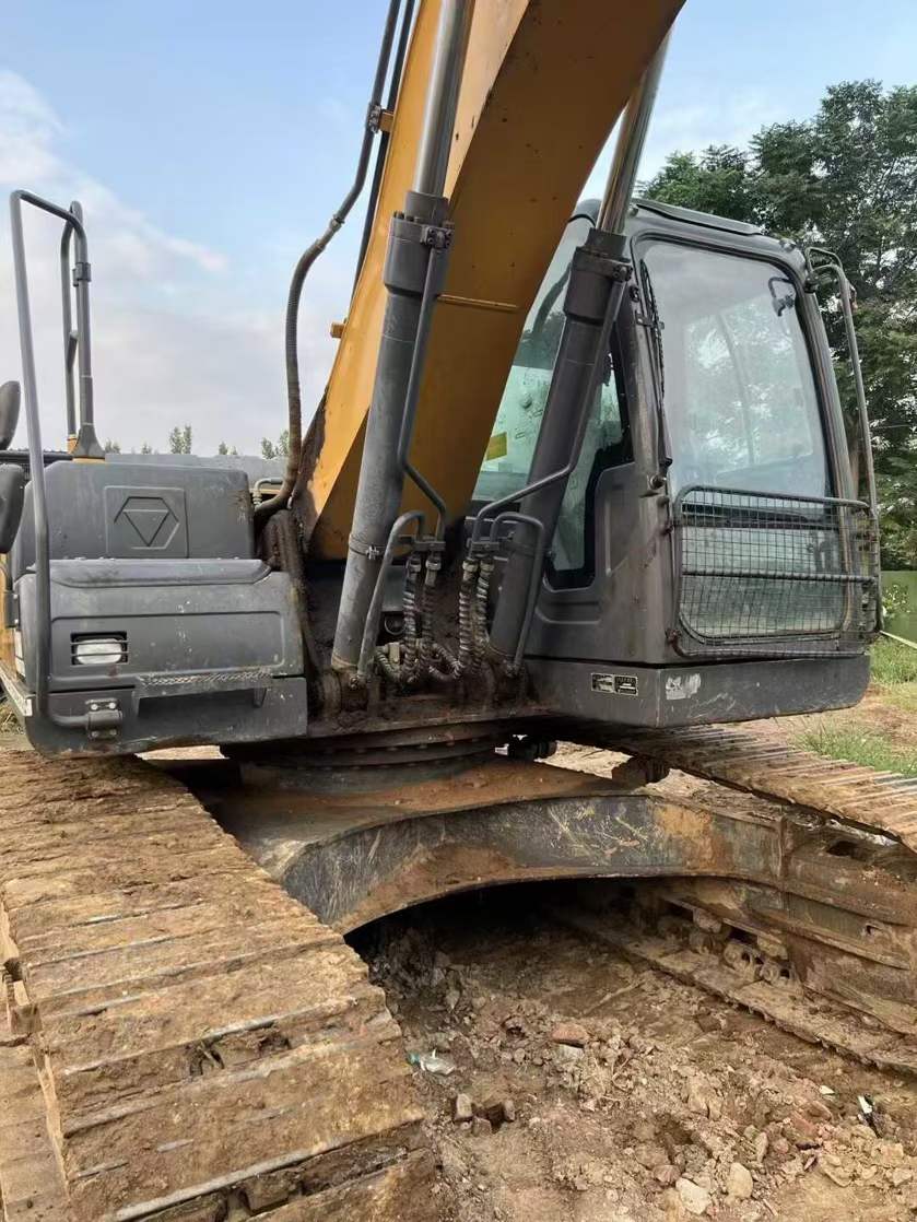Used XCMG XE7000 Excavator 2019 Model / 6