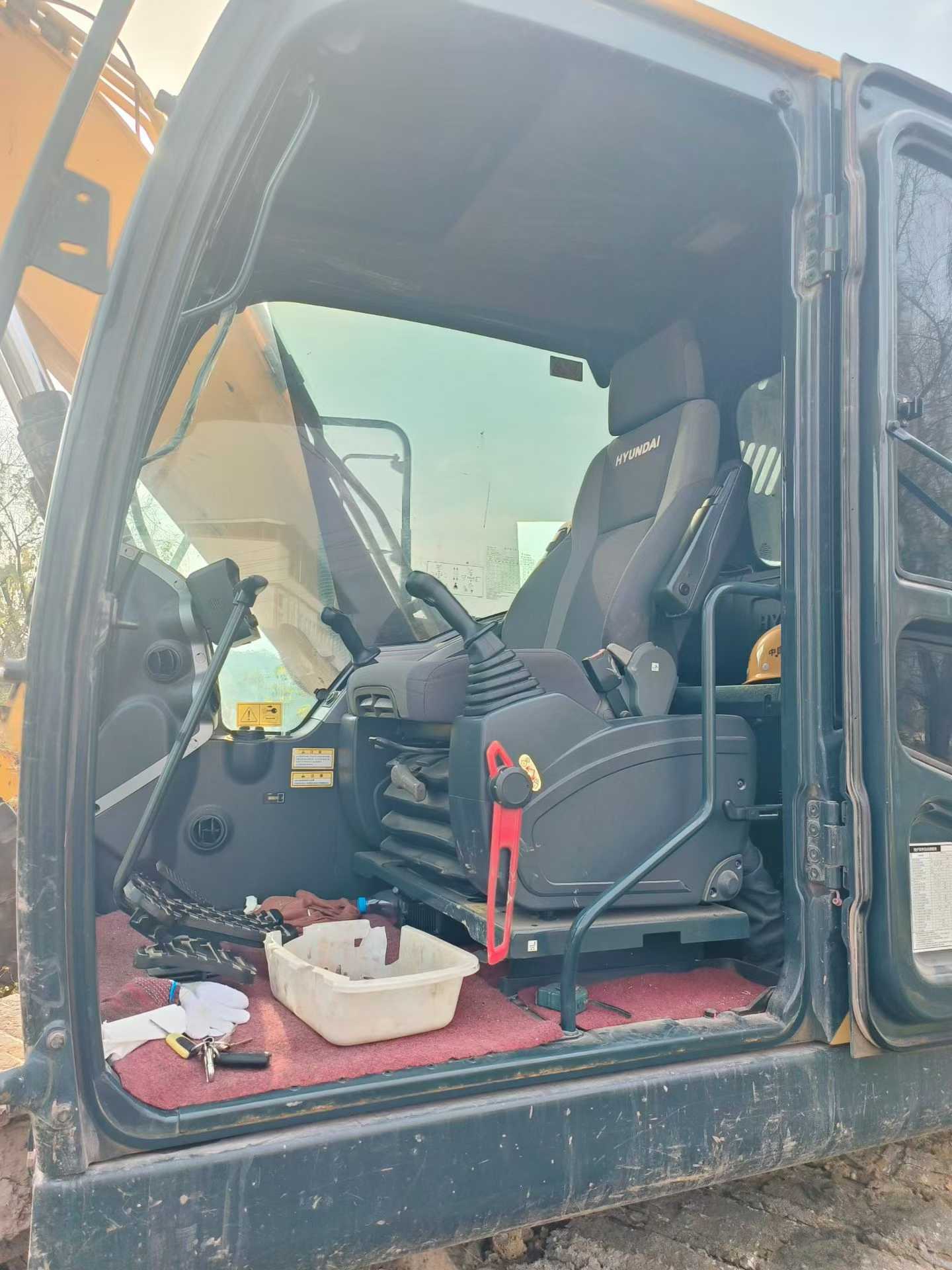 Used Hyundai HX60 Excavator 2020 Model / 9