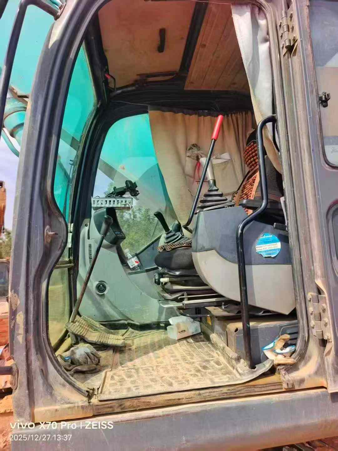 Used Kobelco SK330 Excavator 2014 Model / 5