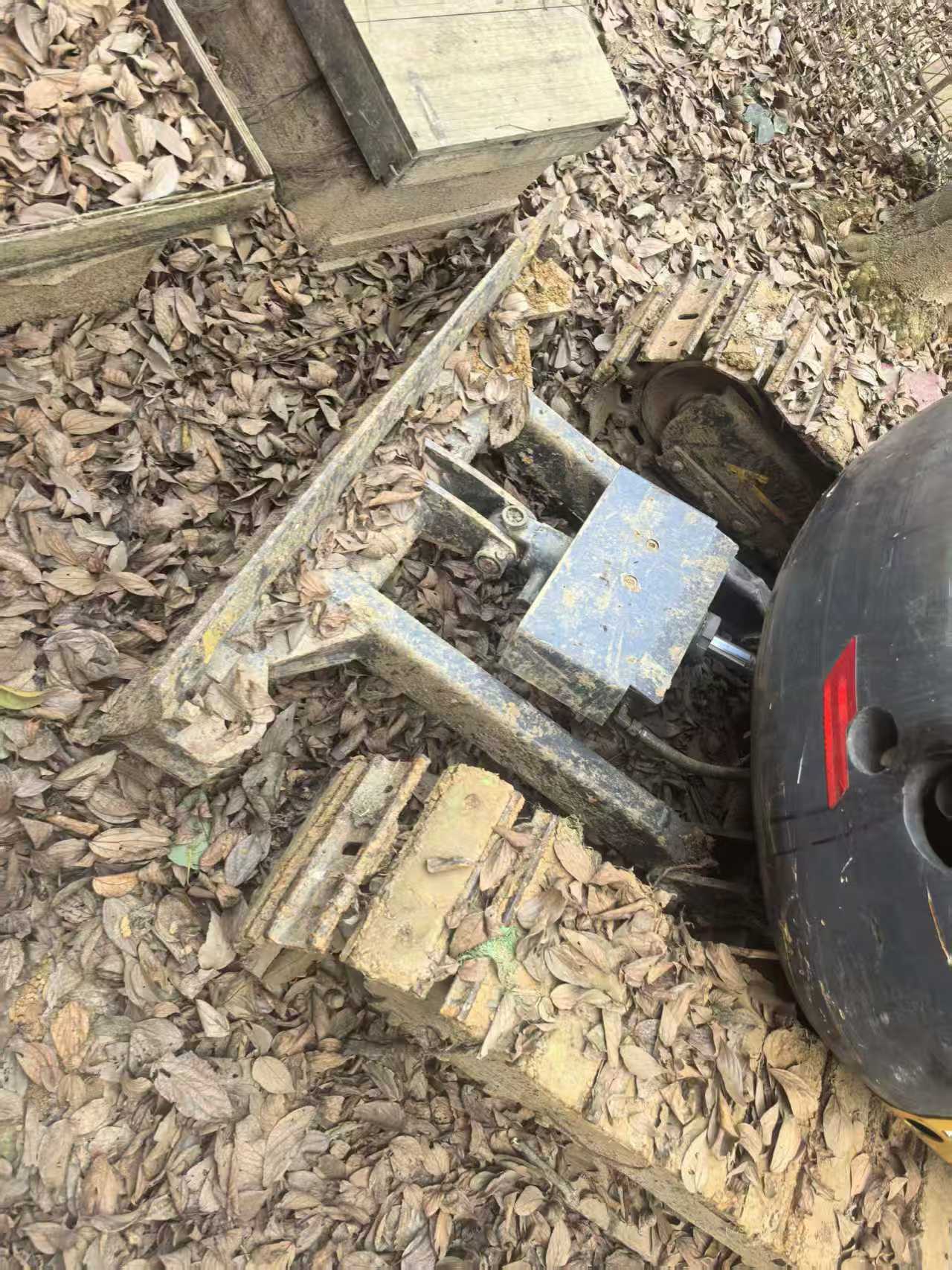 Used XCMG XE15 Excavator 2016 Model / 3