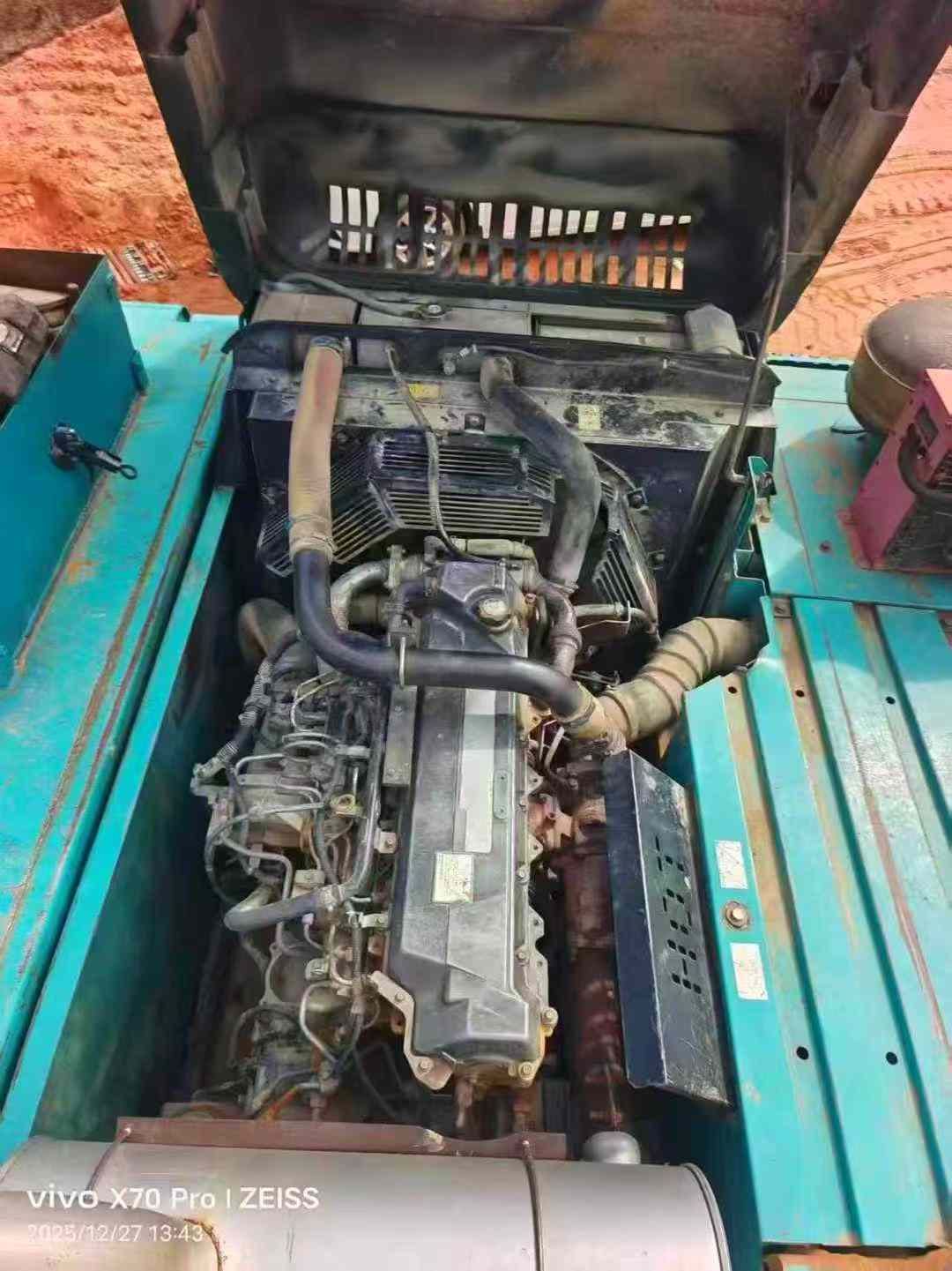 Used Kobelco SK330 Excavator 2014 Model / 9