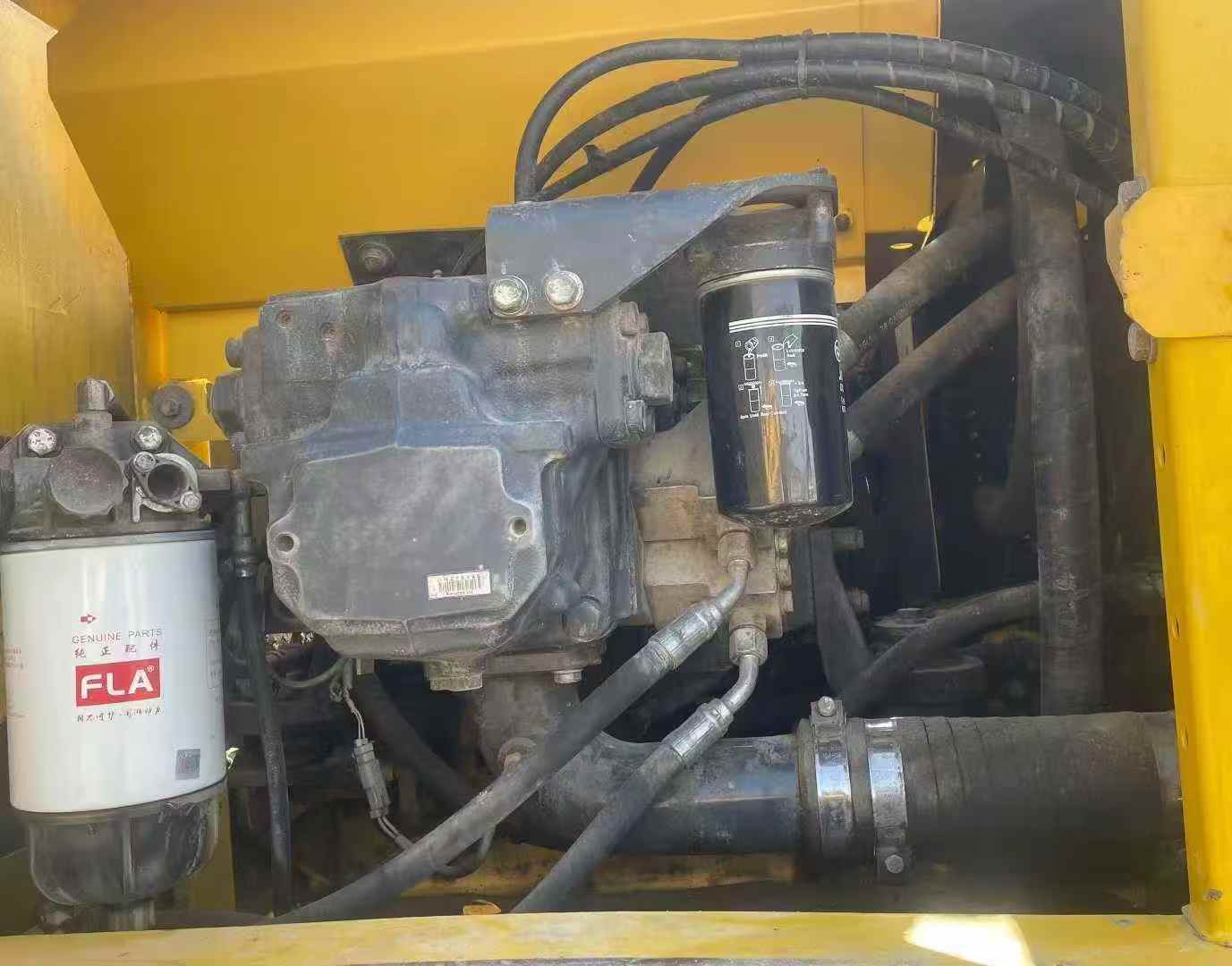 Used Komatsu PC200-8 Excavator 2017 Model / 2