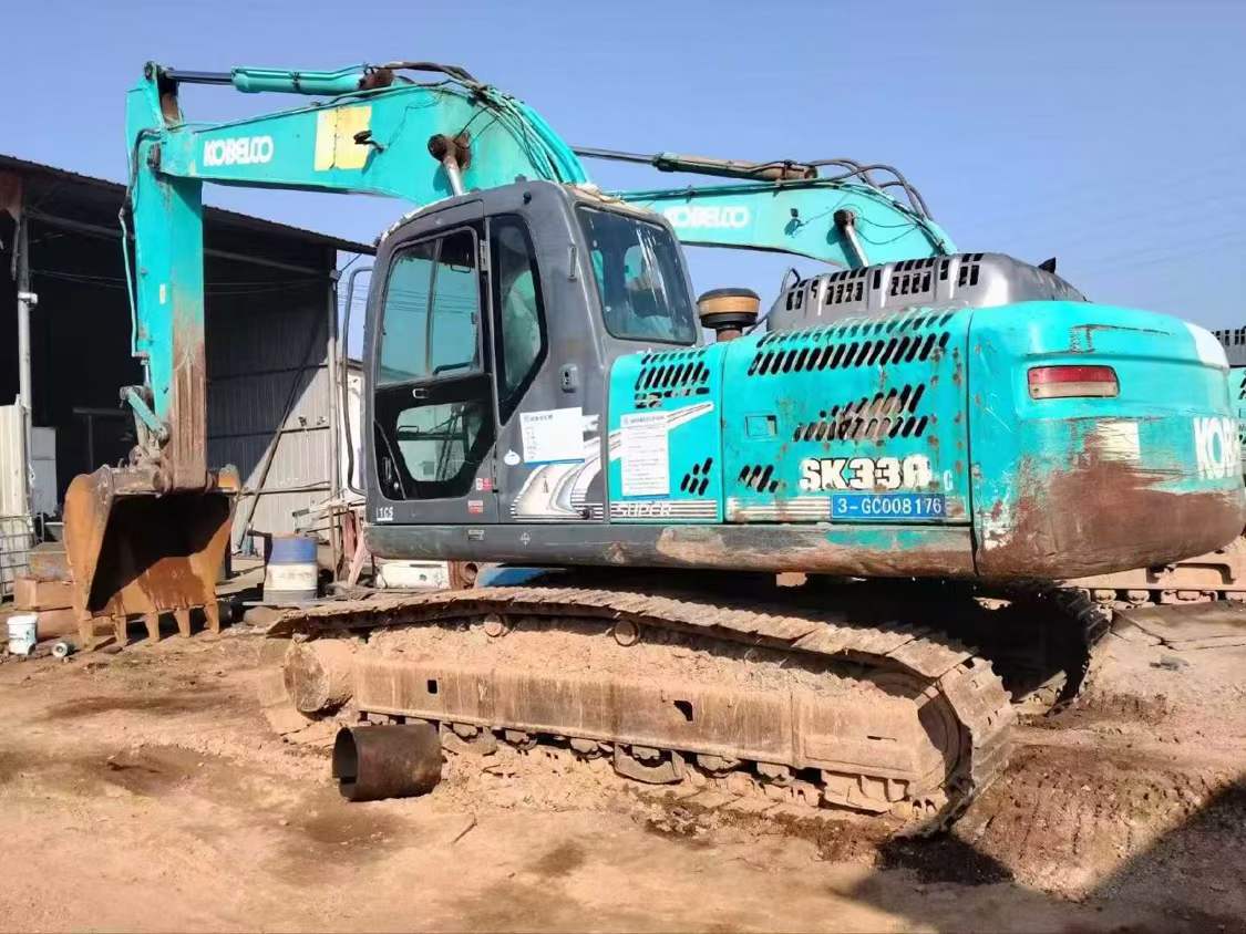 Used Kobelco SK250 Excavator 2016 Model / 2