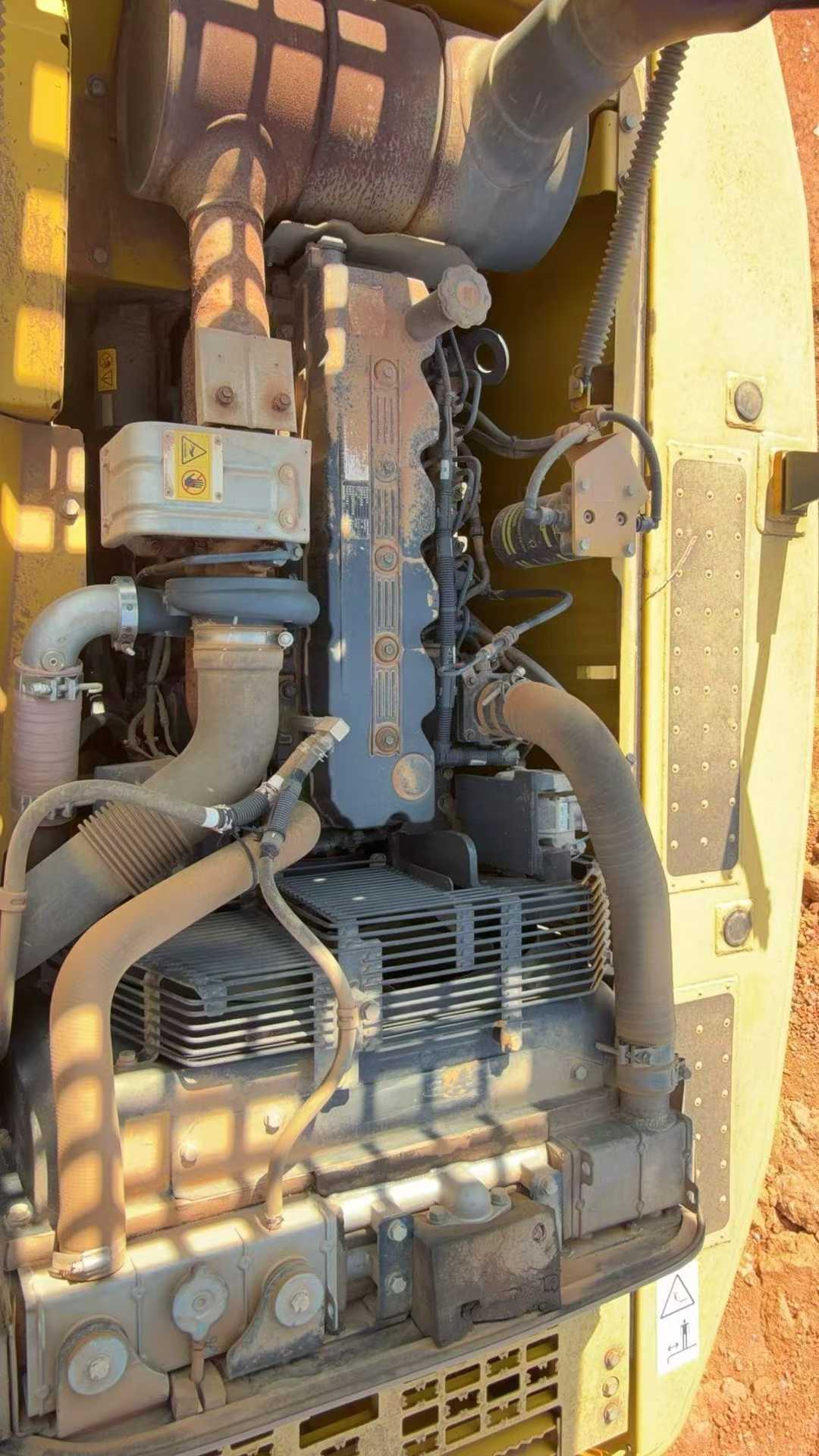 Used Komatsu PC200 Excavator 2019 Model / 2