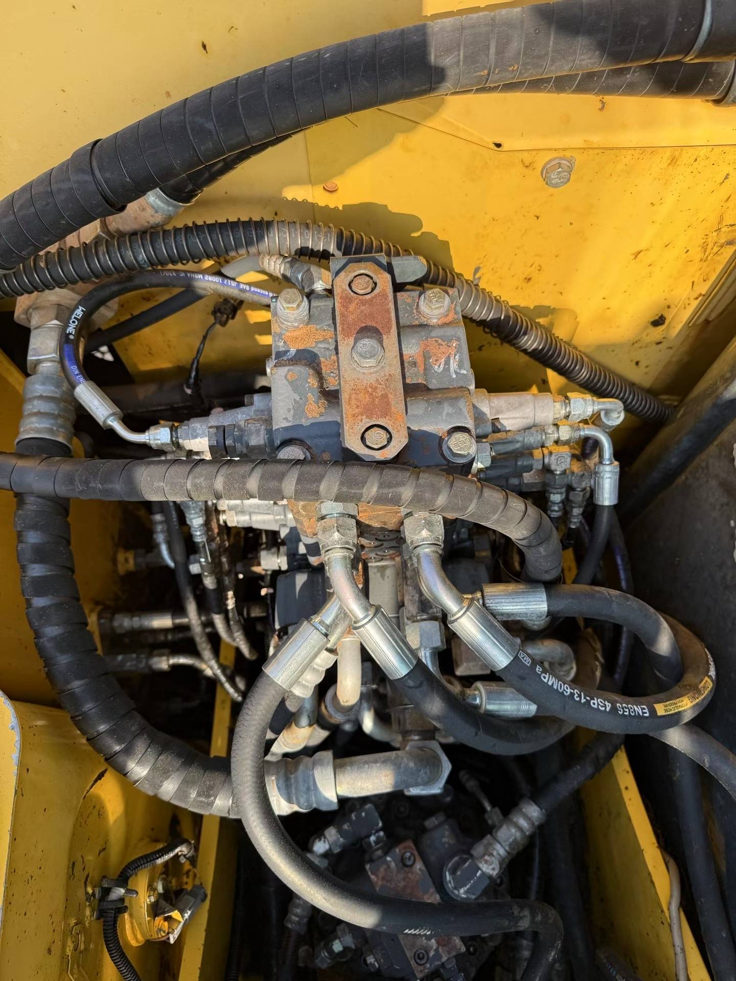 Used Komatsu PC70-8 Excavator 2014 Model / 7