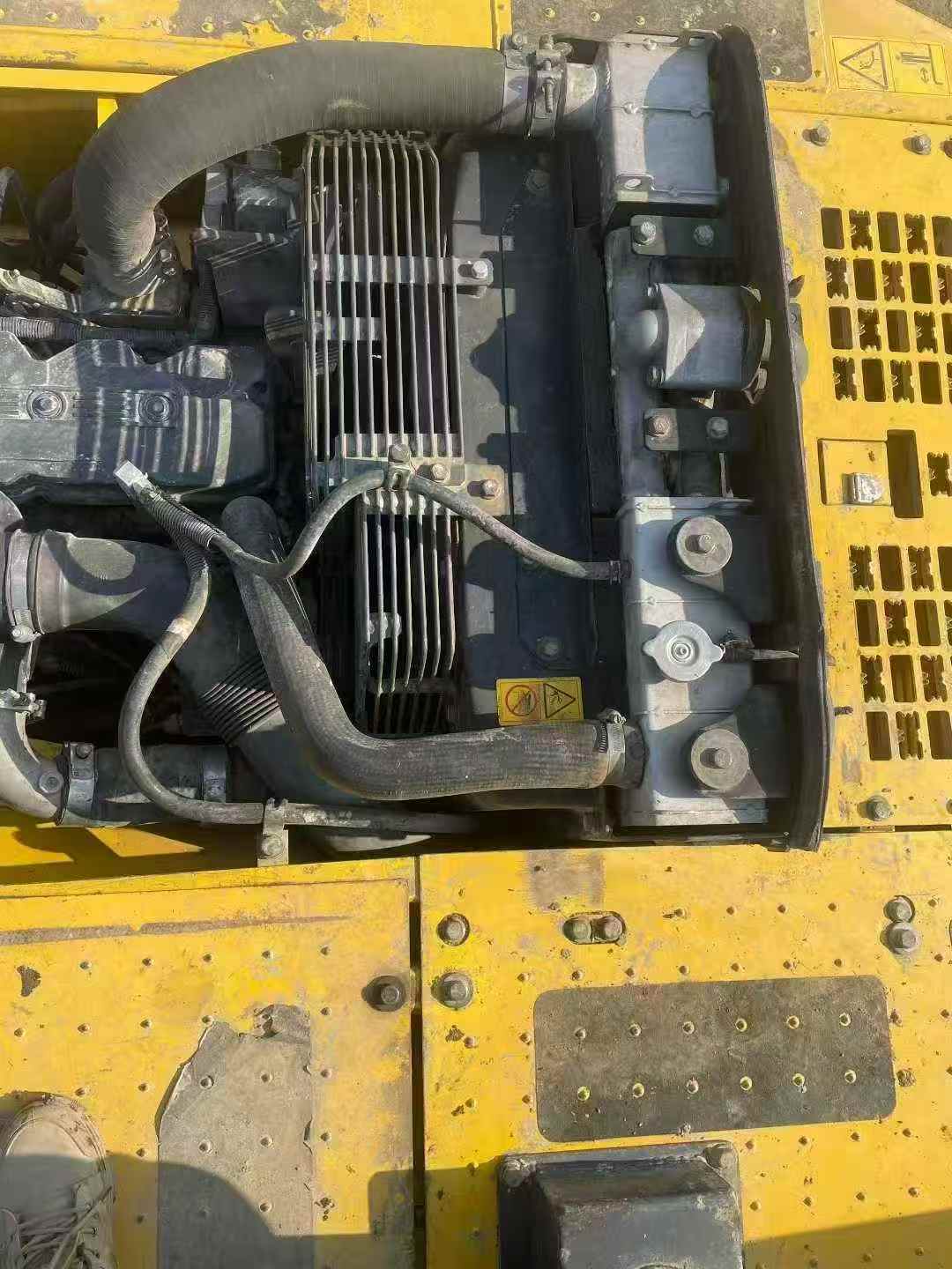 Used Komatsu PC200-8 Excavator 2017 Model / 4