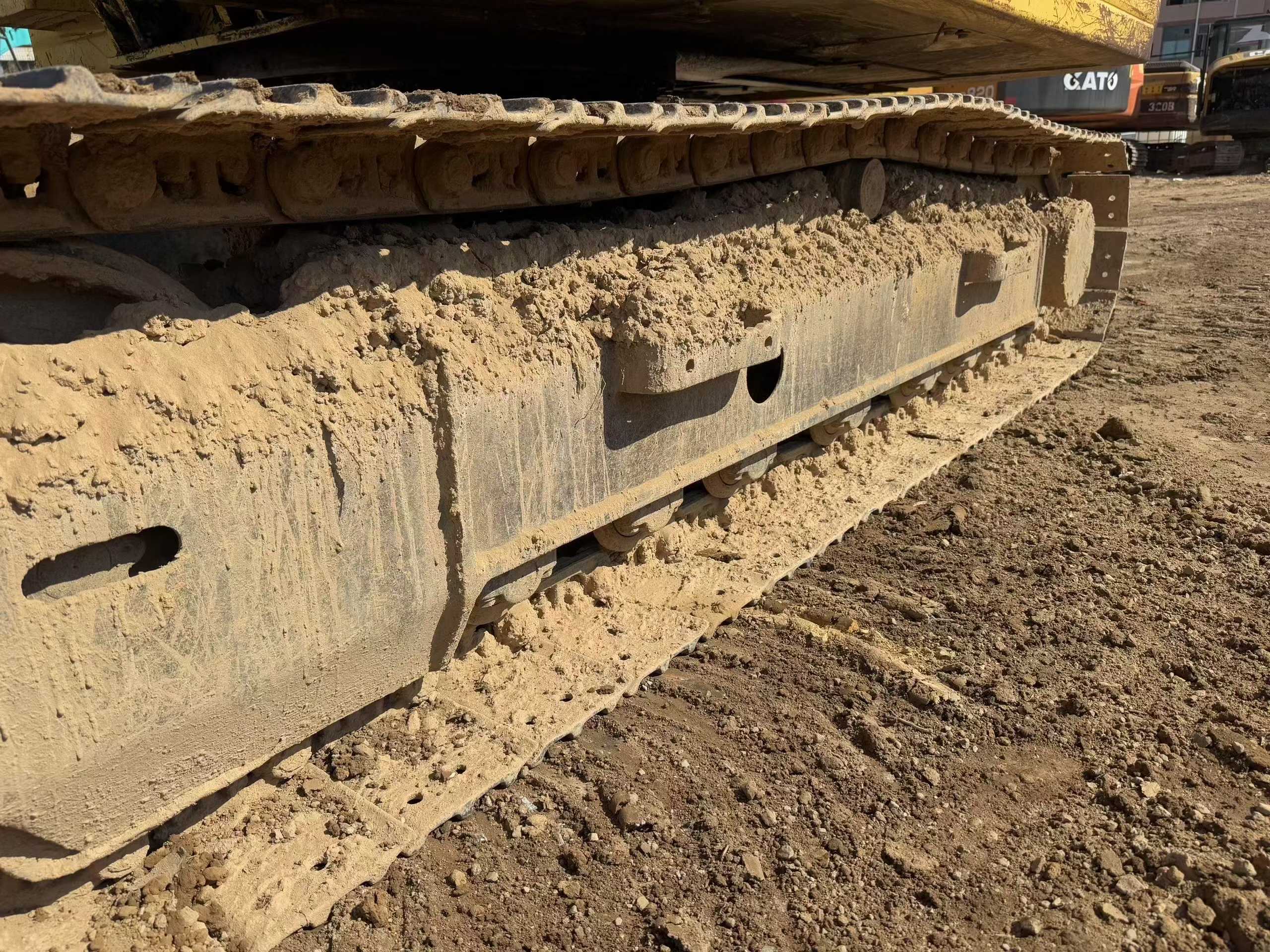 Used Komatsu PC120-8 Excavator 2016 Model / 7