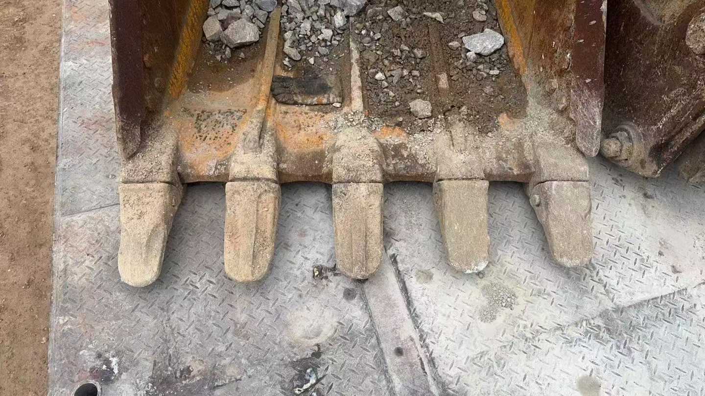 Used Kobelco SK350-8 Excavator 2016 Model / 5