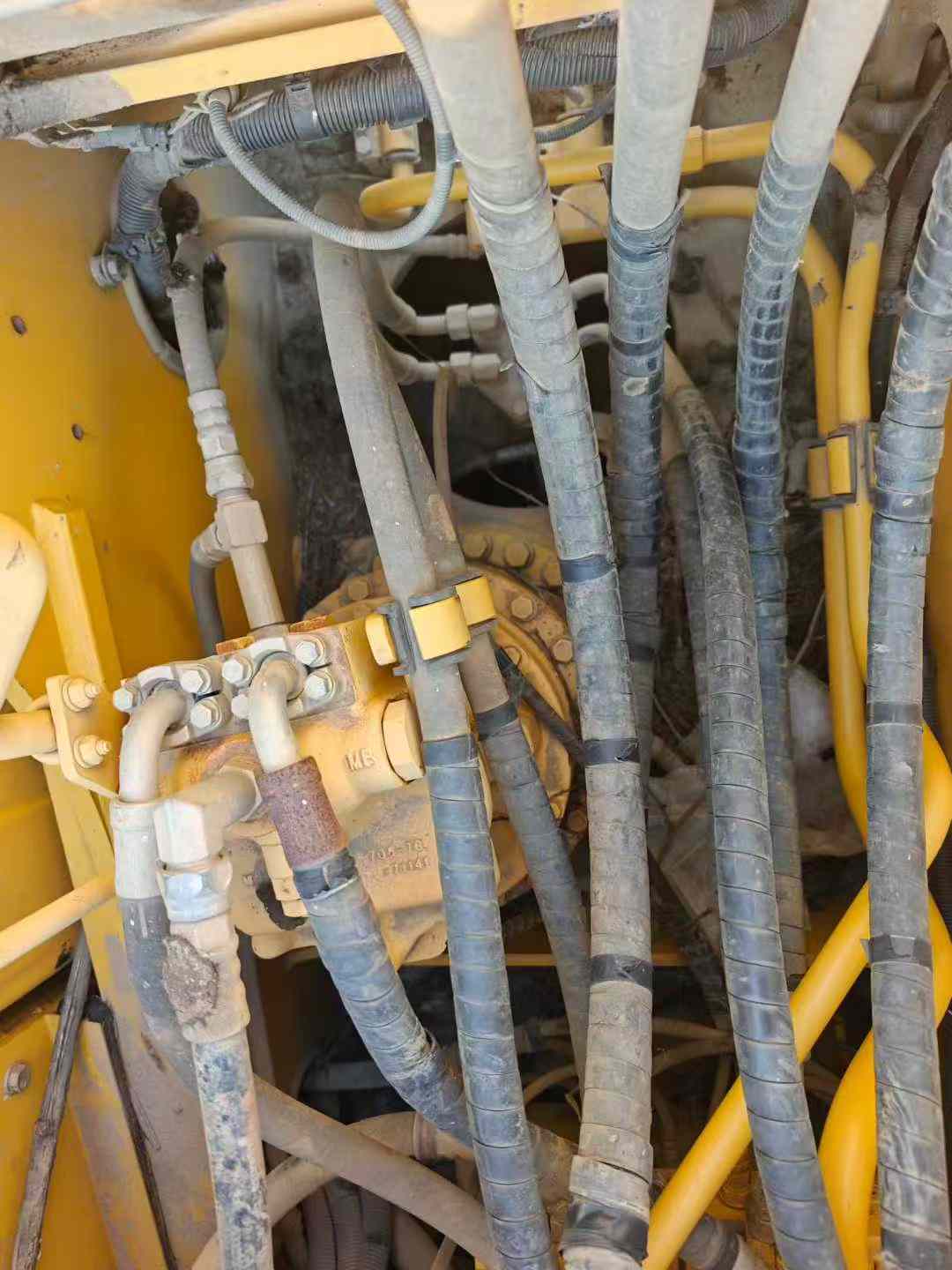 Used Komatsu PC200-8 Excavator 2019 Model / 9