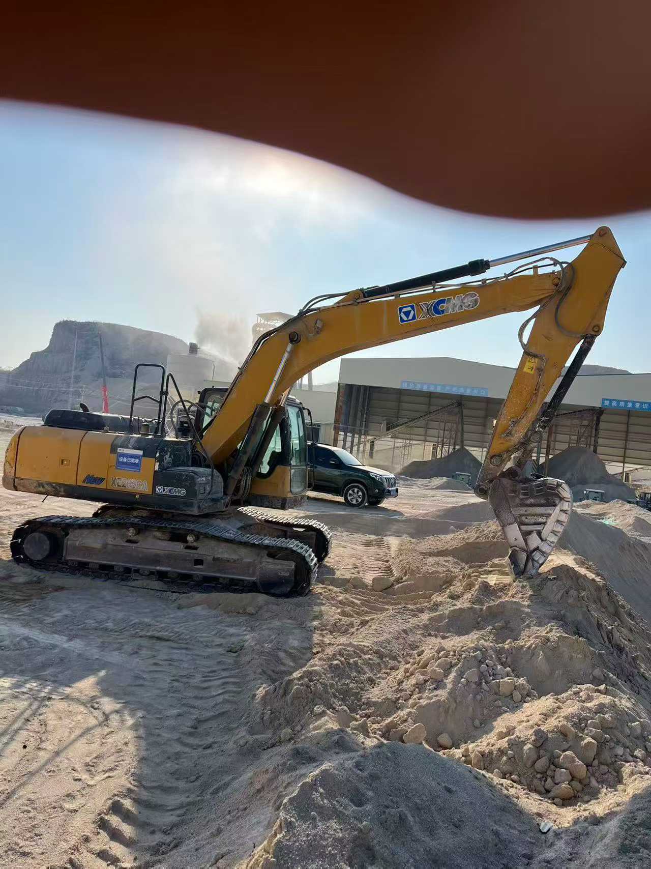 Used XCMG XE215 Excavator 2014 Model / 6