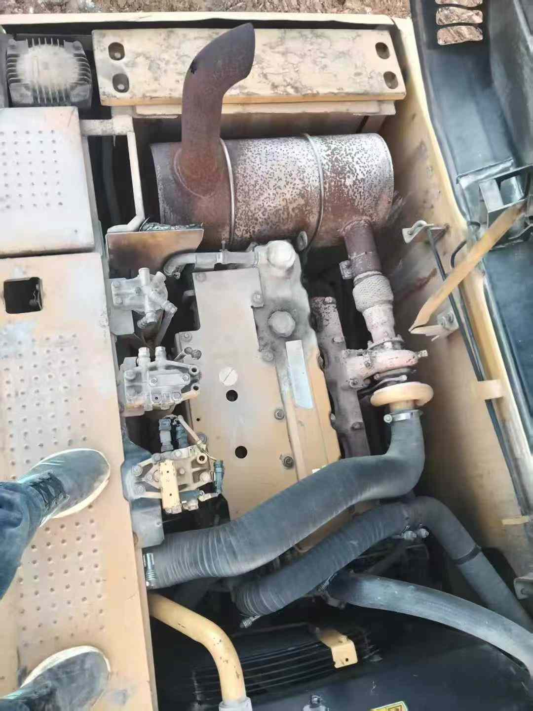 Used Caterpillar 320D Excavator 2011 Model / 7