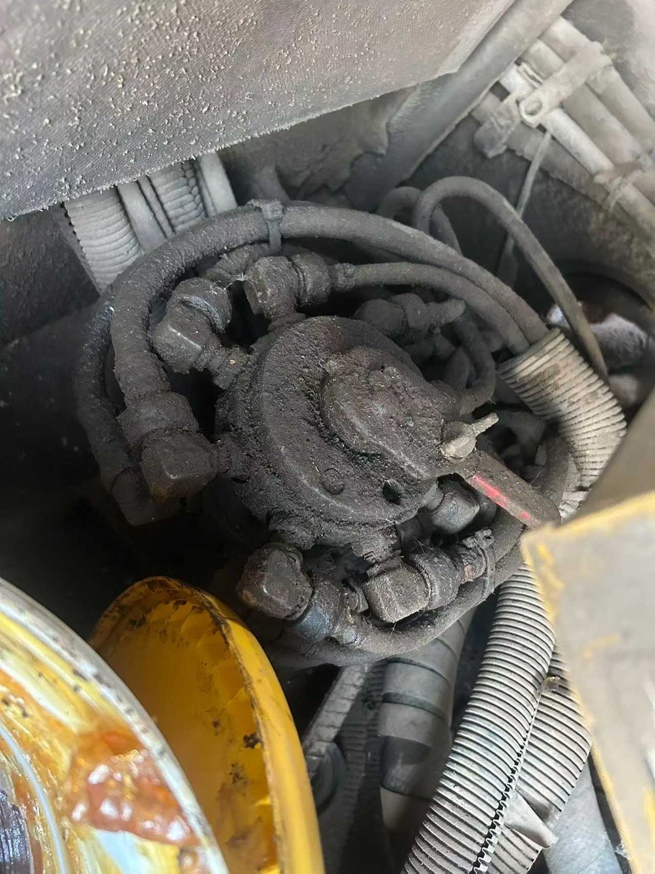 Used Komatsu PC200-8 Excavator 2016 Model / 3