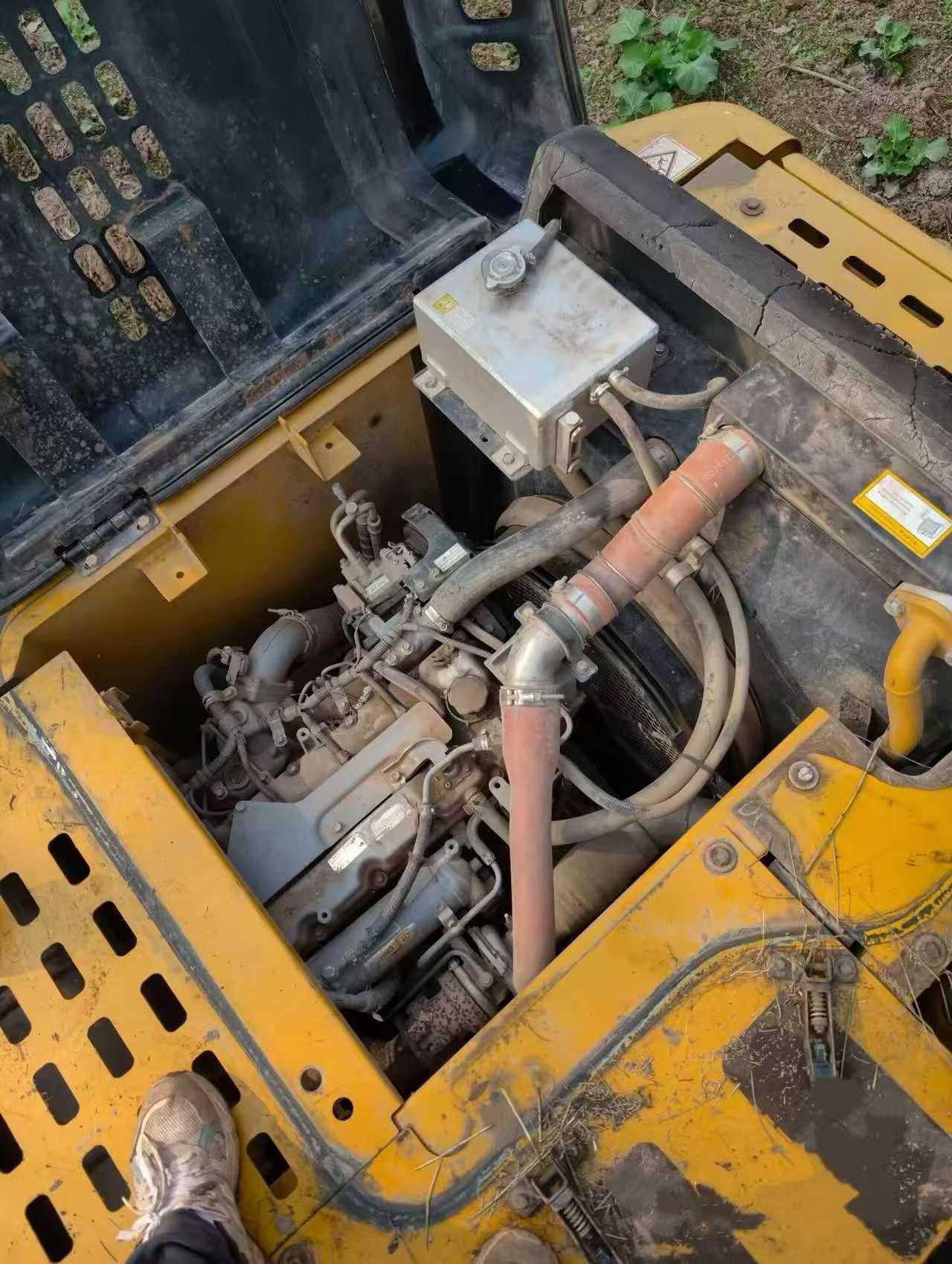 Used Sany SY135 Excavator 2017 Model / 6