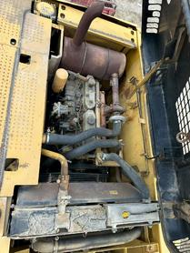 Buy Caterpillar 320D Used Excavator / 4 Used Caterpillar 320D Excavator 2011 Model / 4