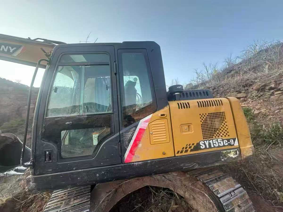 Used Sany SY135 Excavator 2017 Model / 2