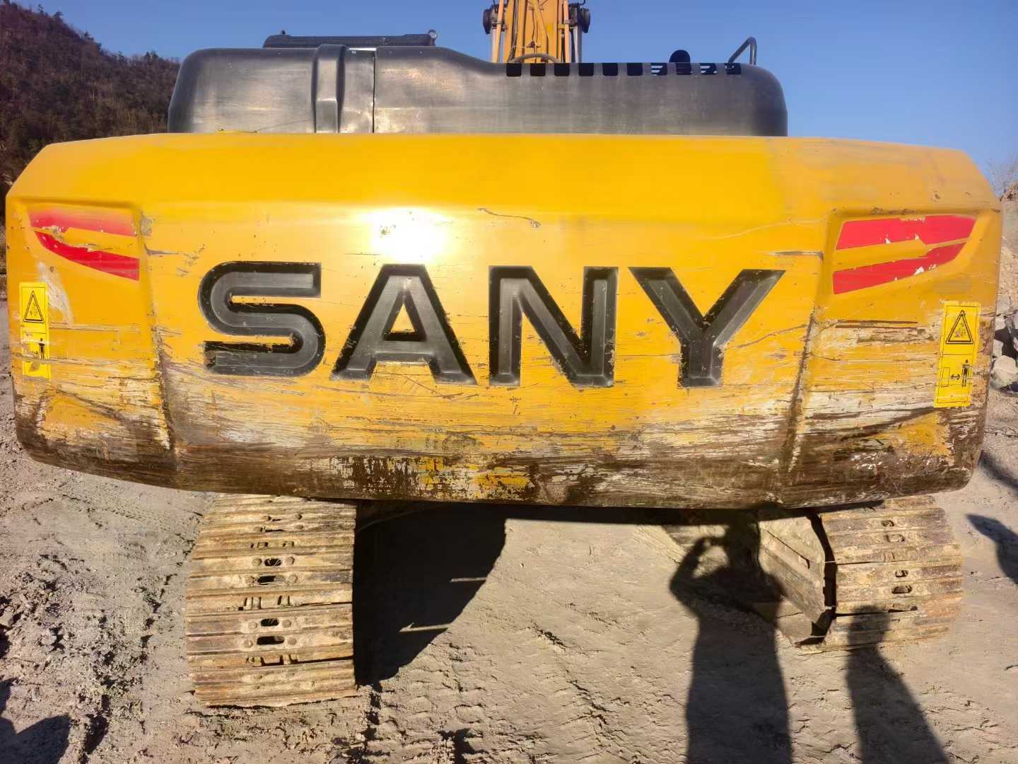 Used Sany SY245H Excavator 2018 Model / 3