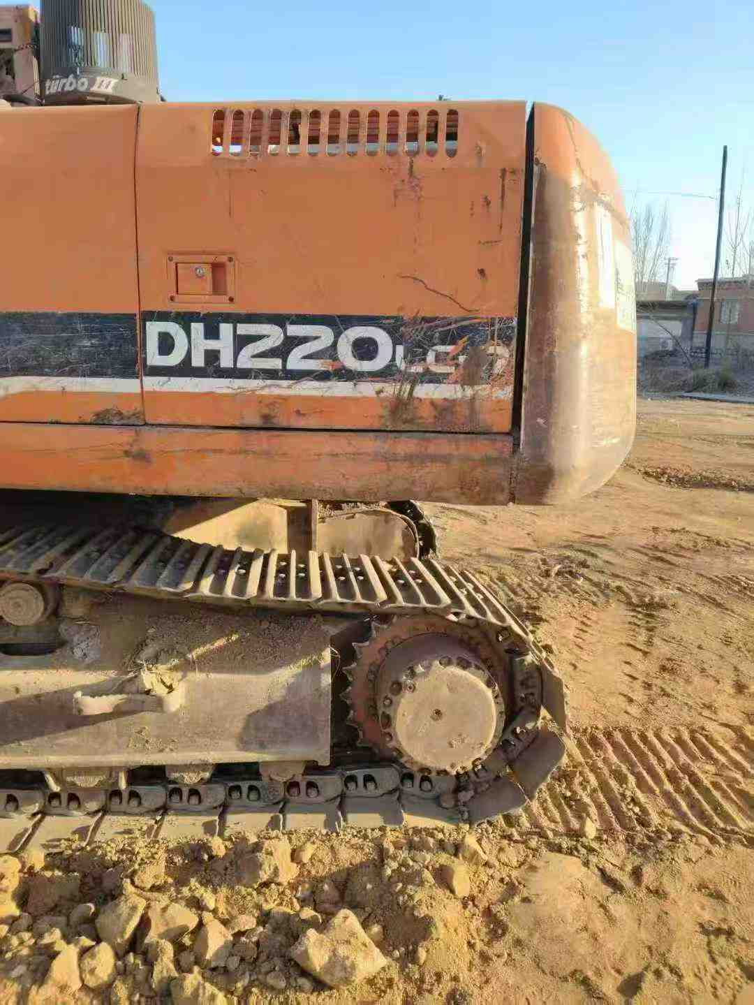 Used Doosan DH220 Excavator 2016 Model / 2
