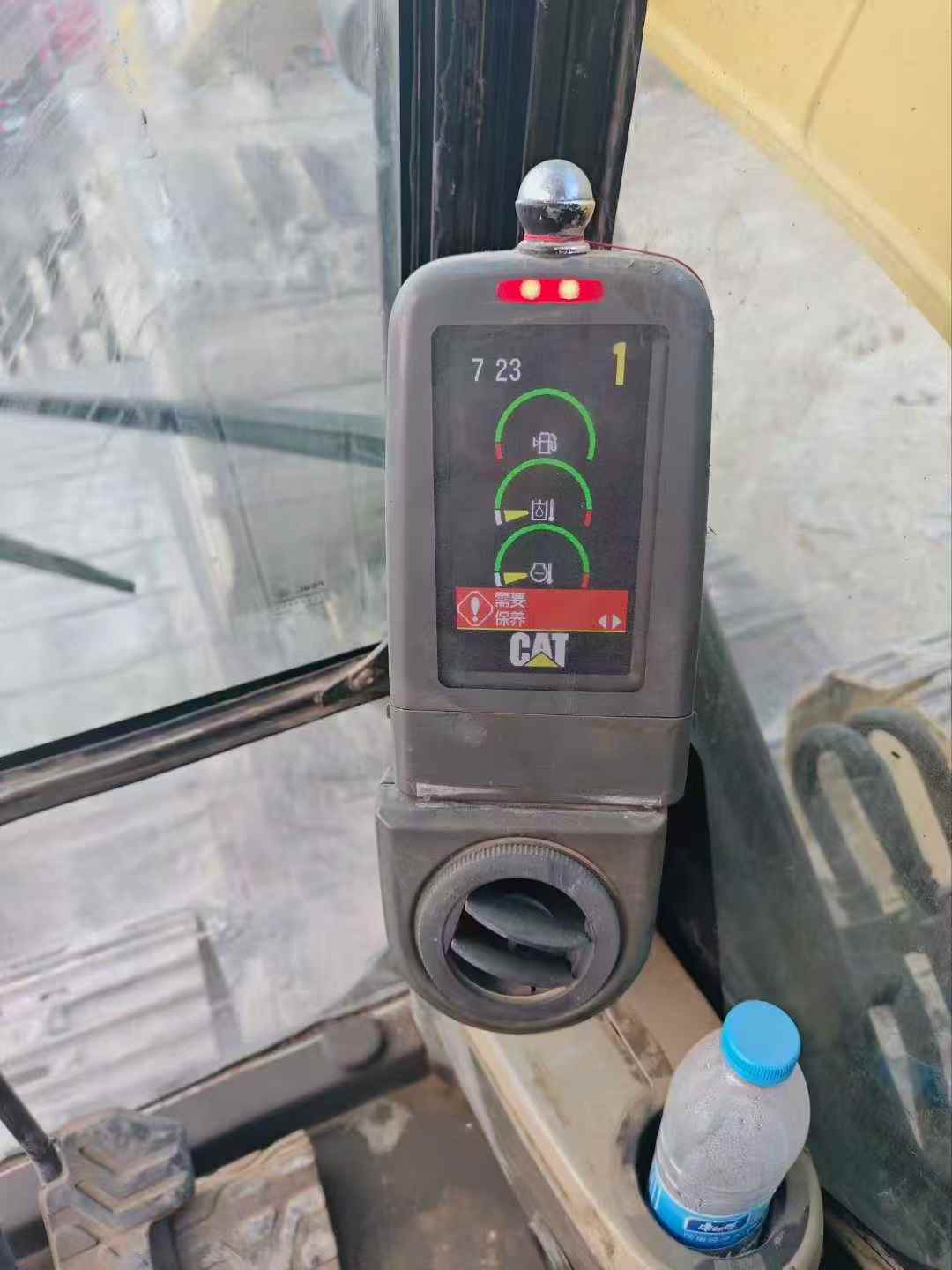 Used Caterpillar 320D Excavator 2011 Model / 7