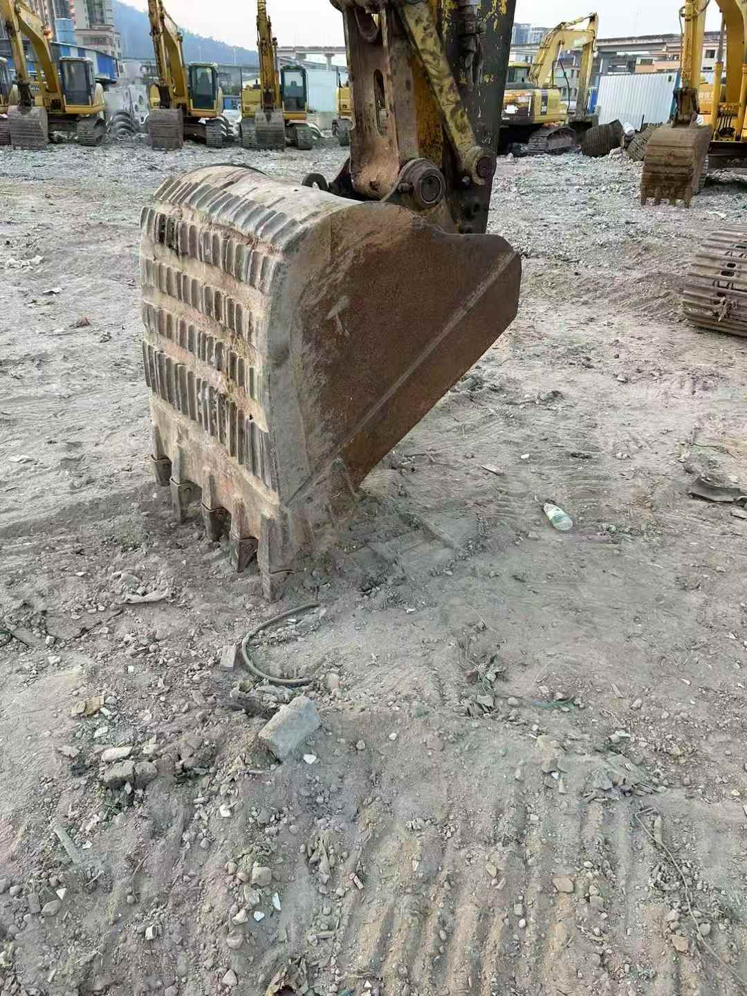 Used Komatsu PW200-7 Excavator 2016 Model