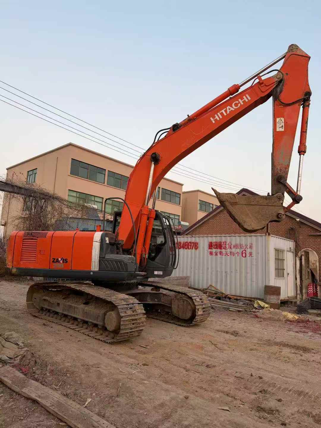 Used Hitachi ZAXIS200 Excavator 2011 Model / 2