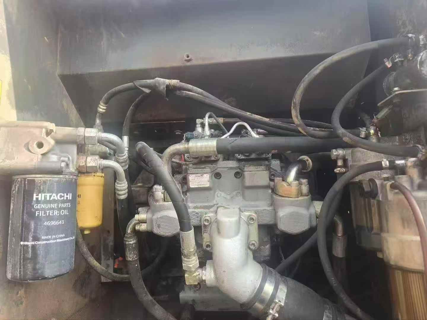 Used Hitachi ZX200-3 Excavator 2016 Model / 4