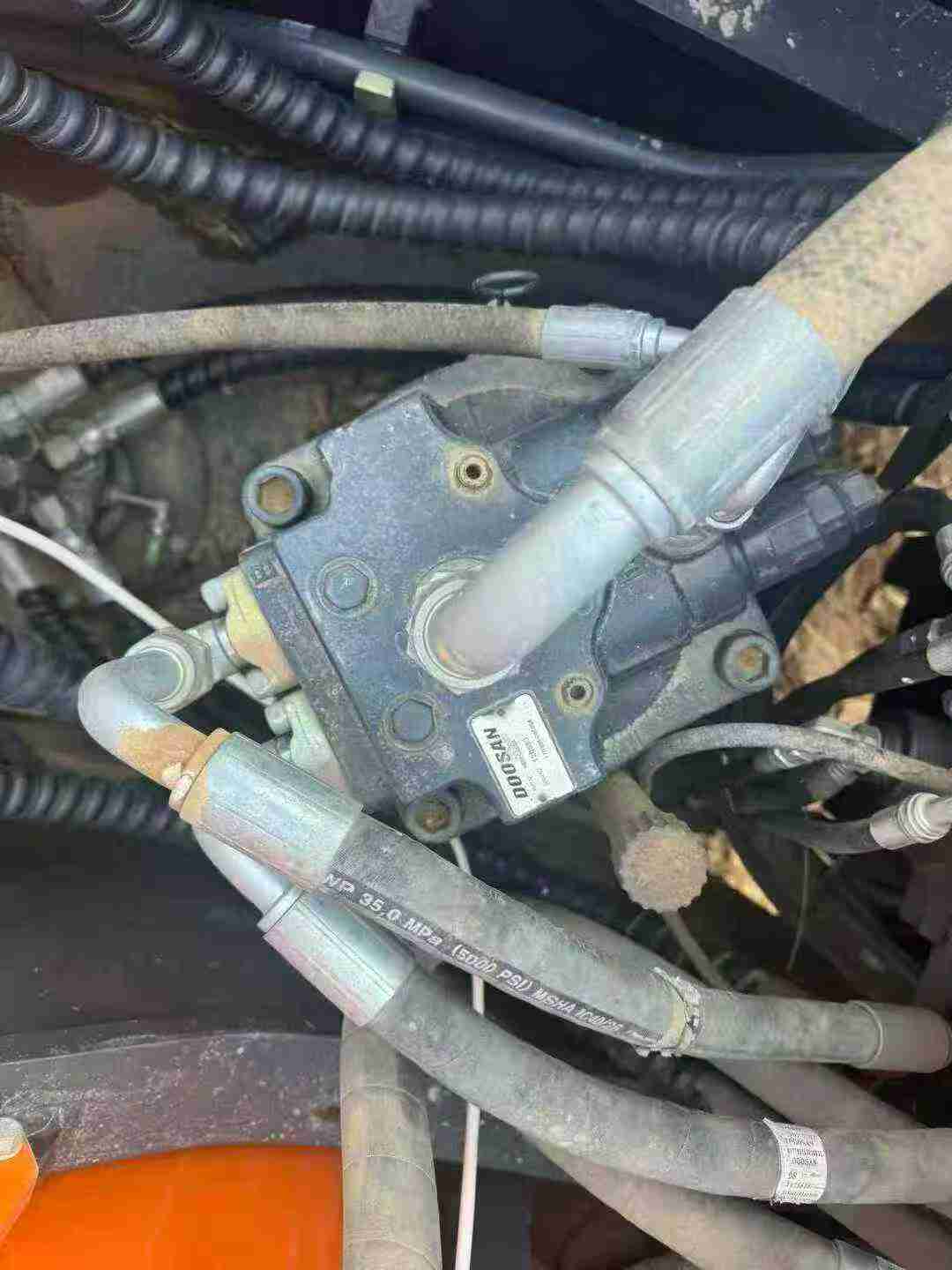 Used Doosan DX15 Excavator 2016 Model / 5